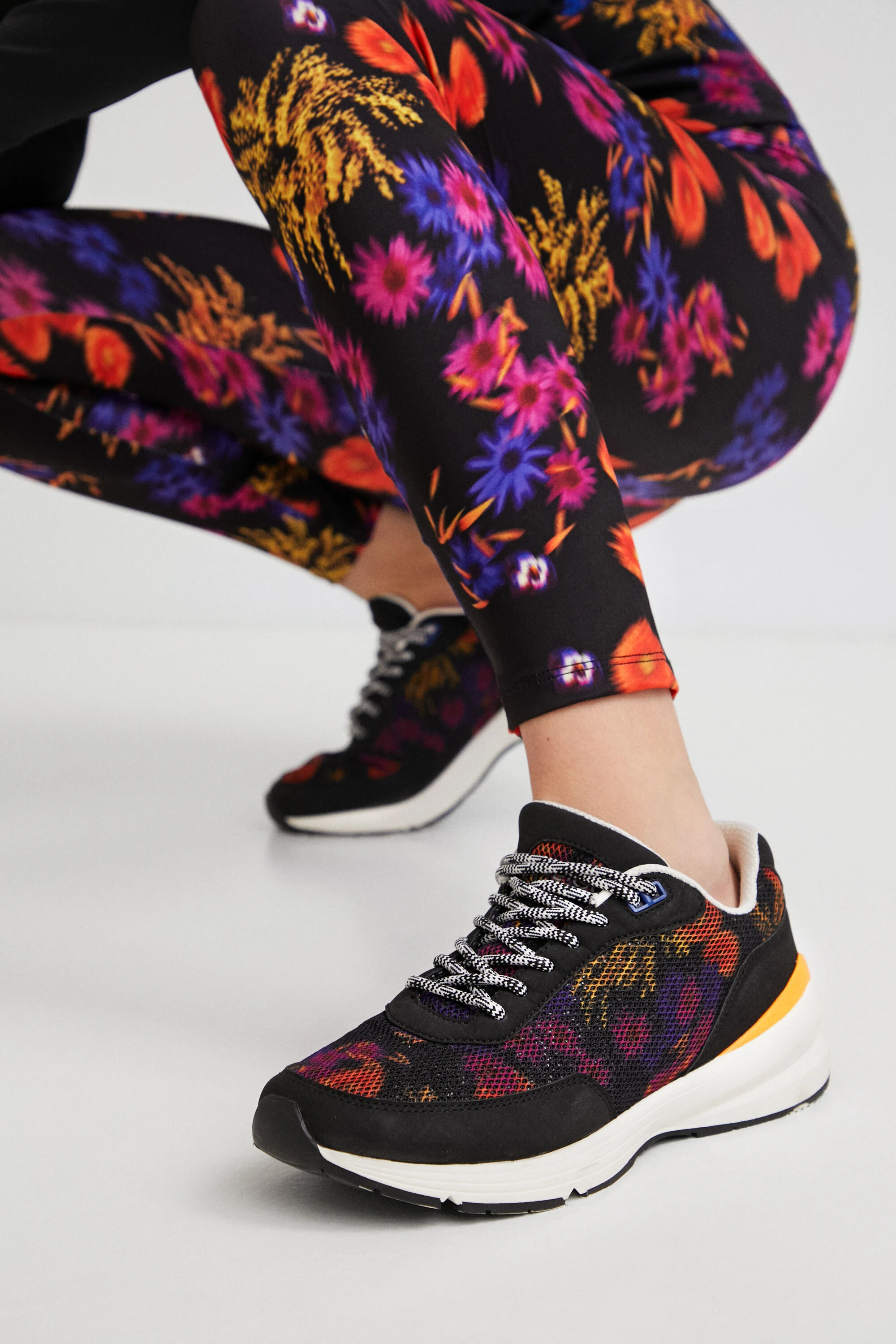 Zapatilla tie-dye