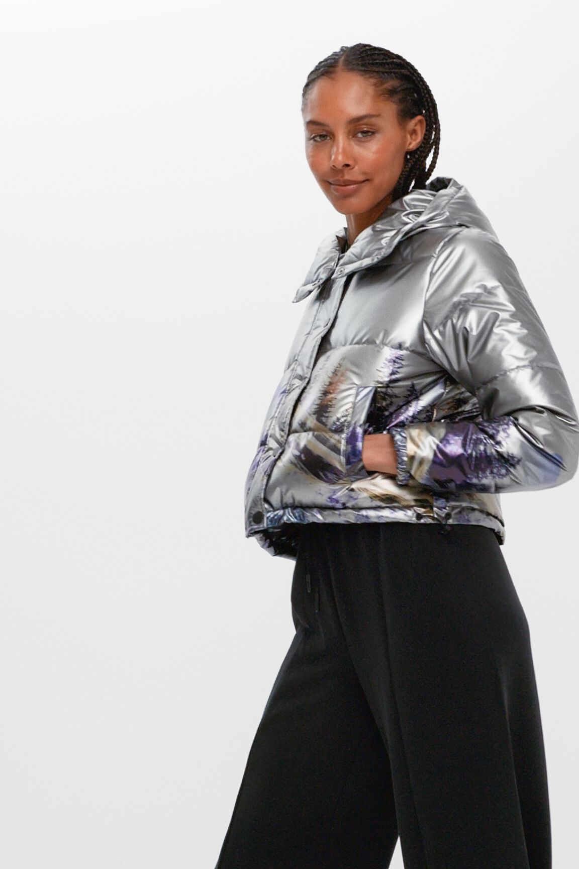 Chaqueta corta padded metalizada