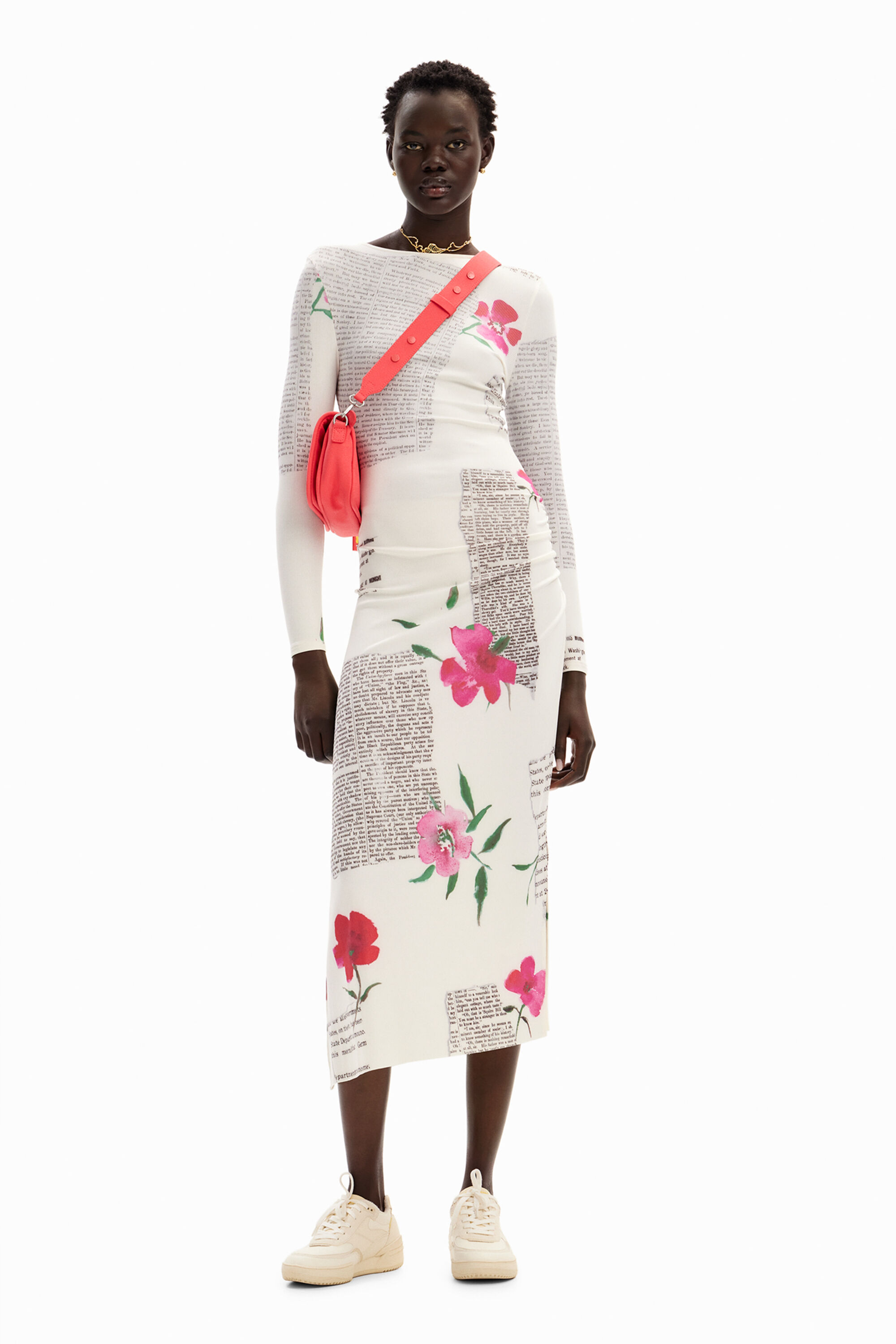 Vestido midi ajustado texto
