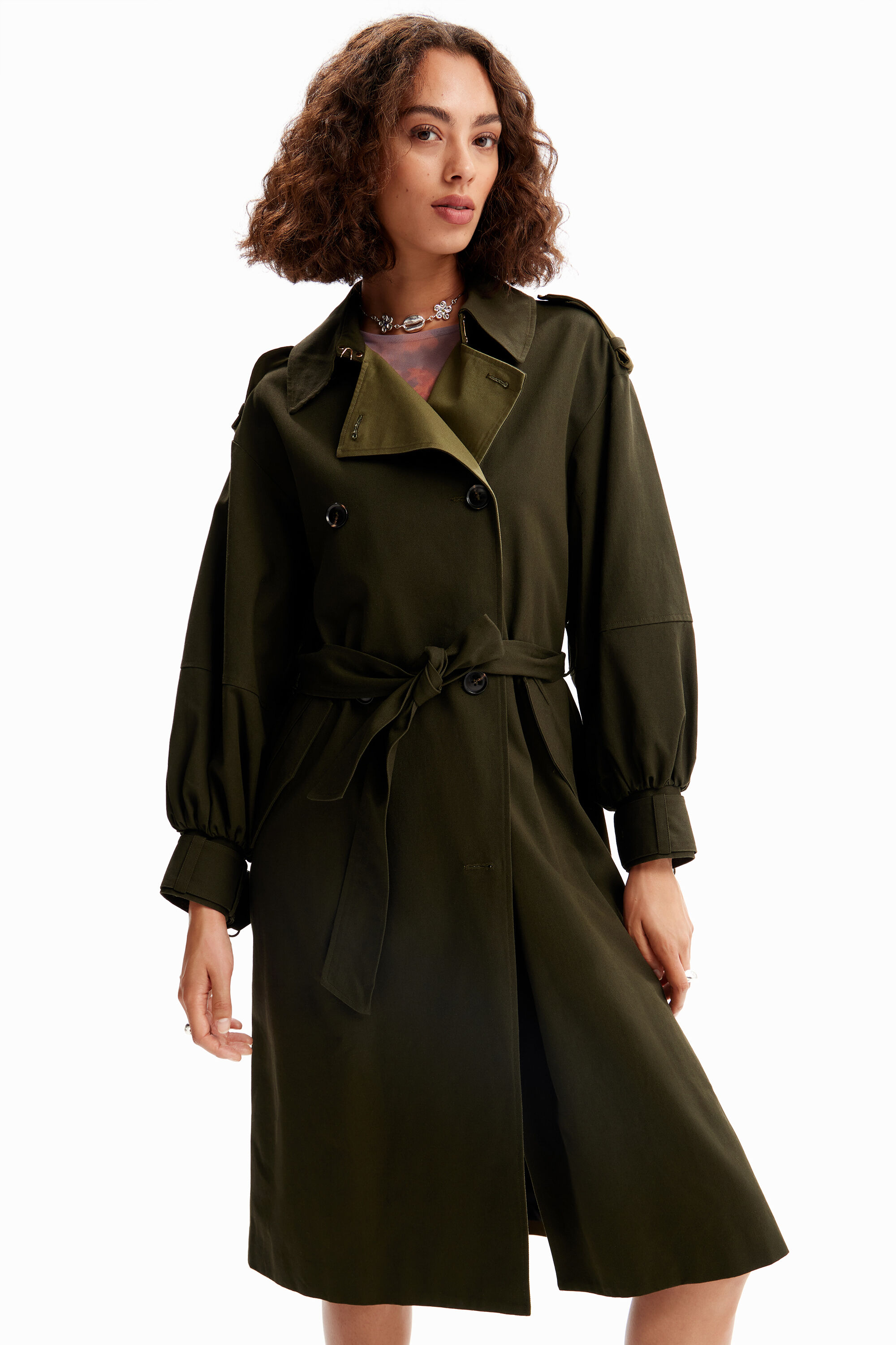 Gabardina oversize cintur&oacute;n
