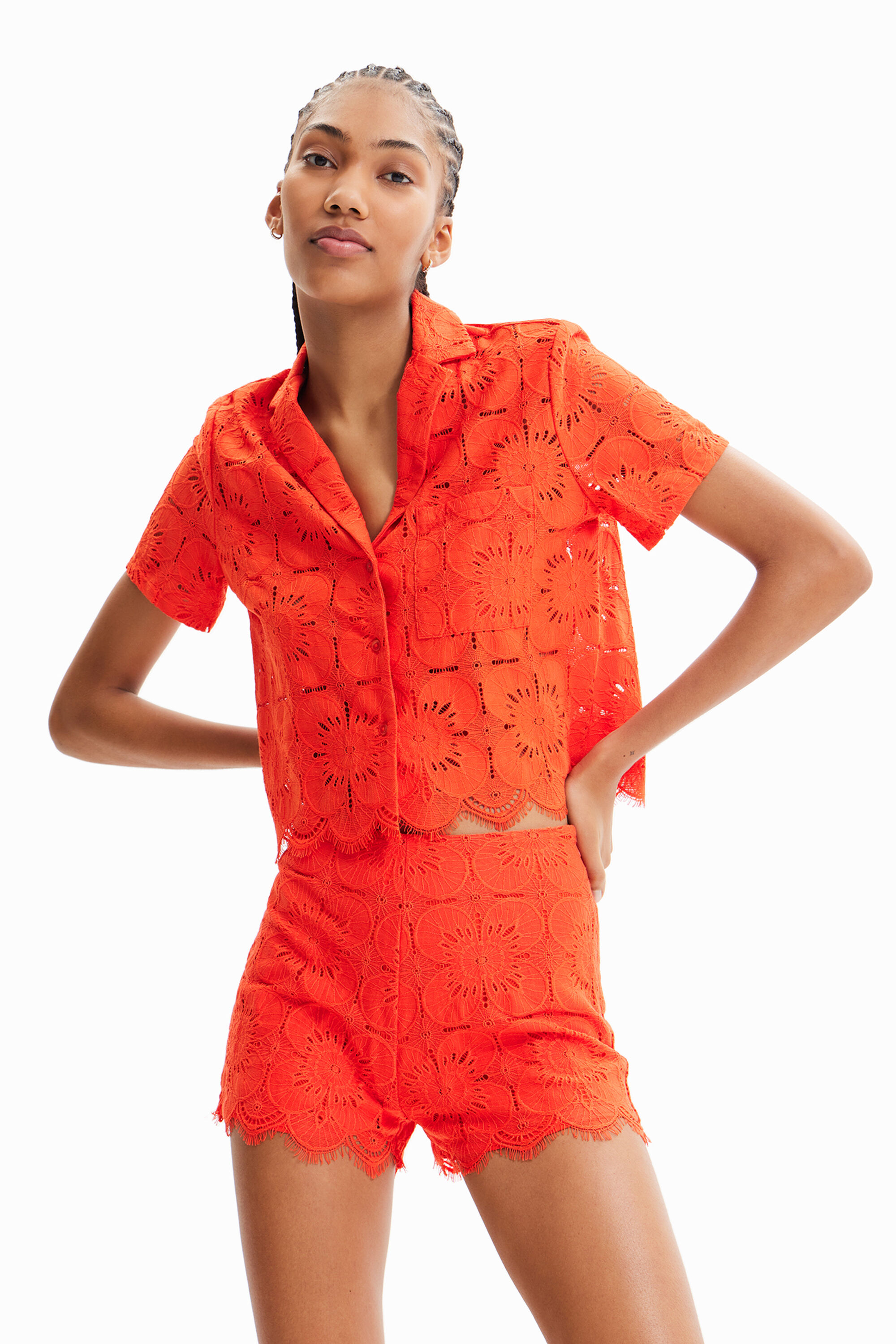 Camisa corta encaje