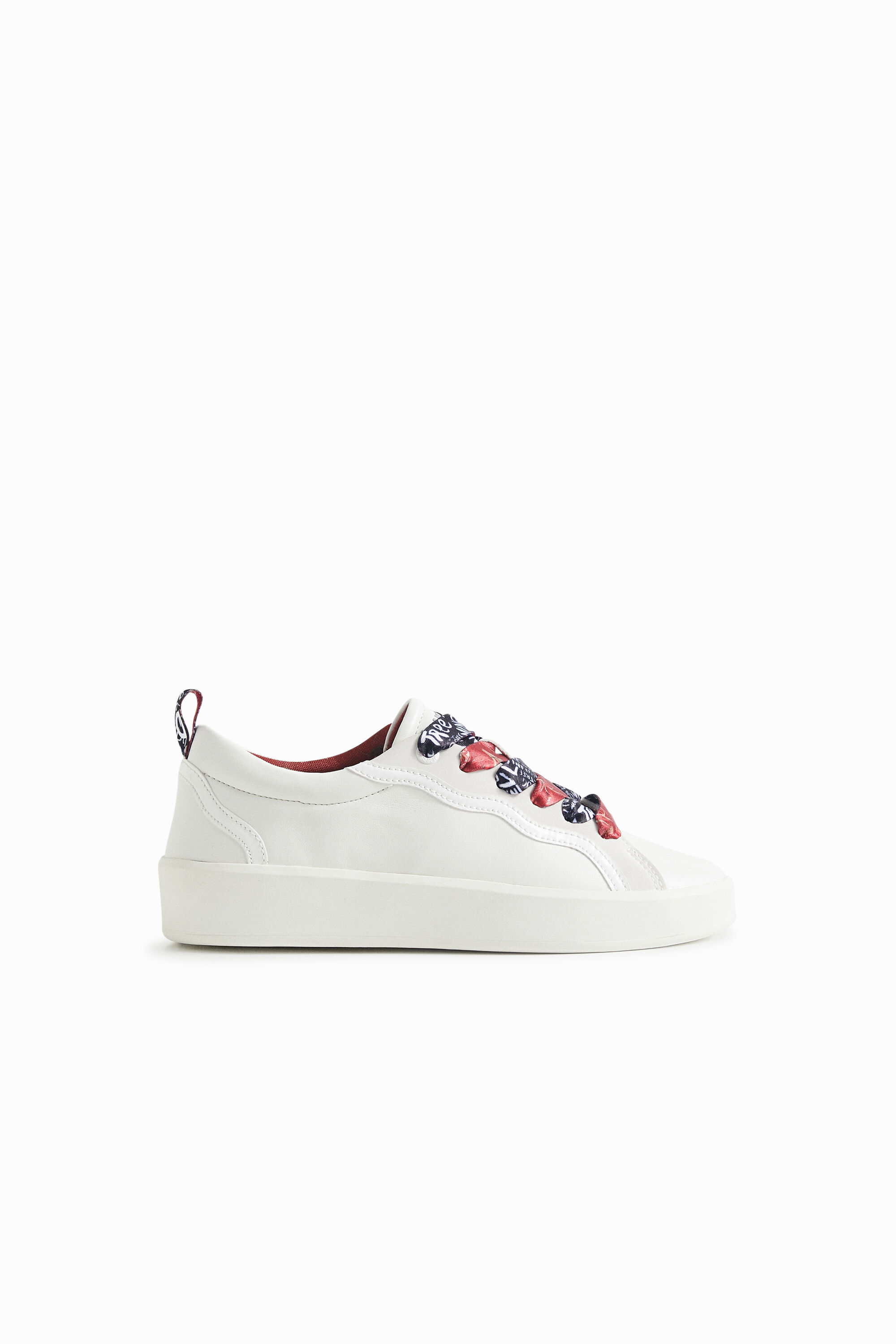 Sneakers cordones doble estampado