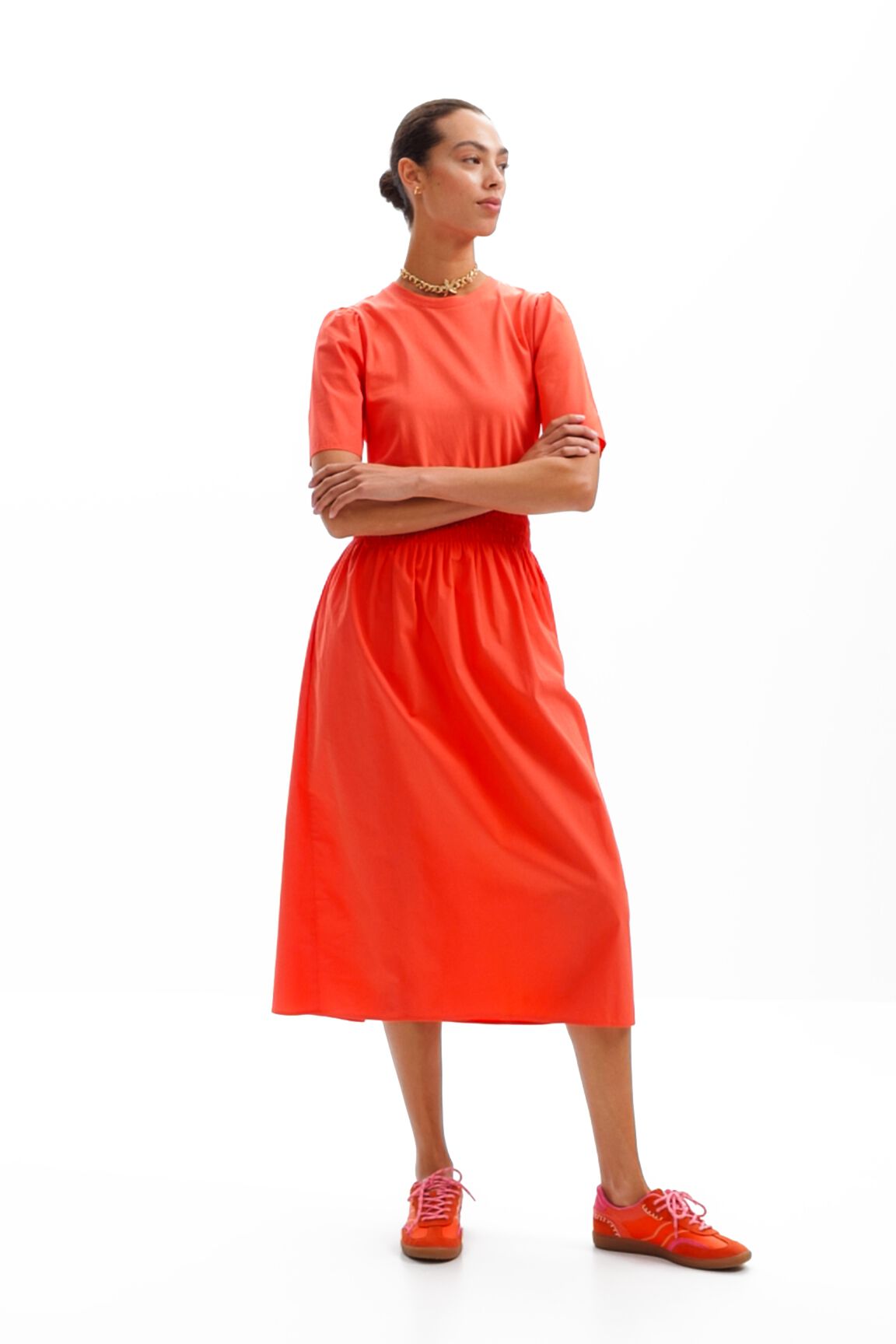 Vestido midi combinado liso