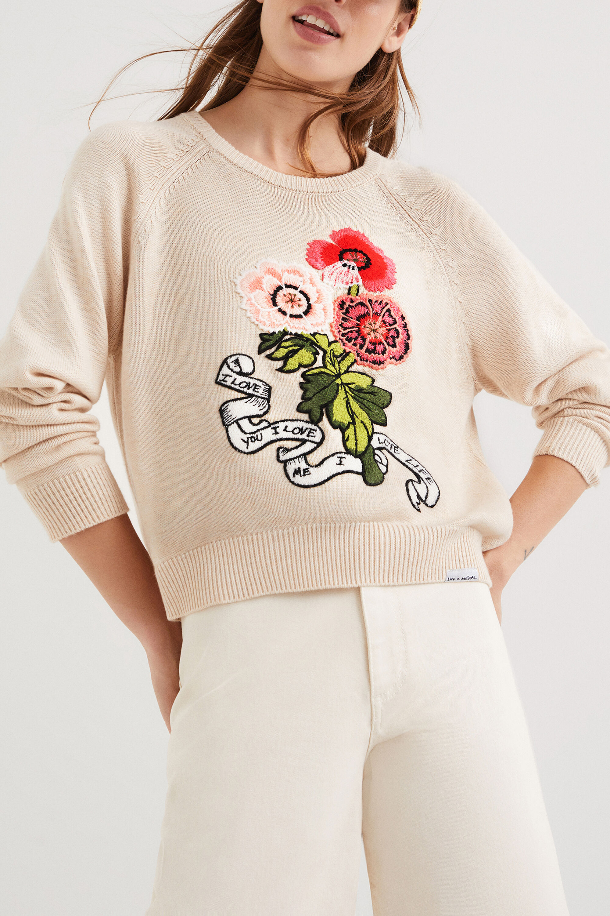 Jersey flores bordadas