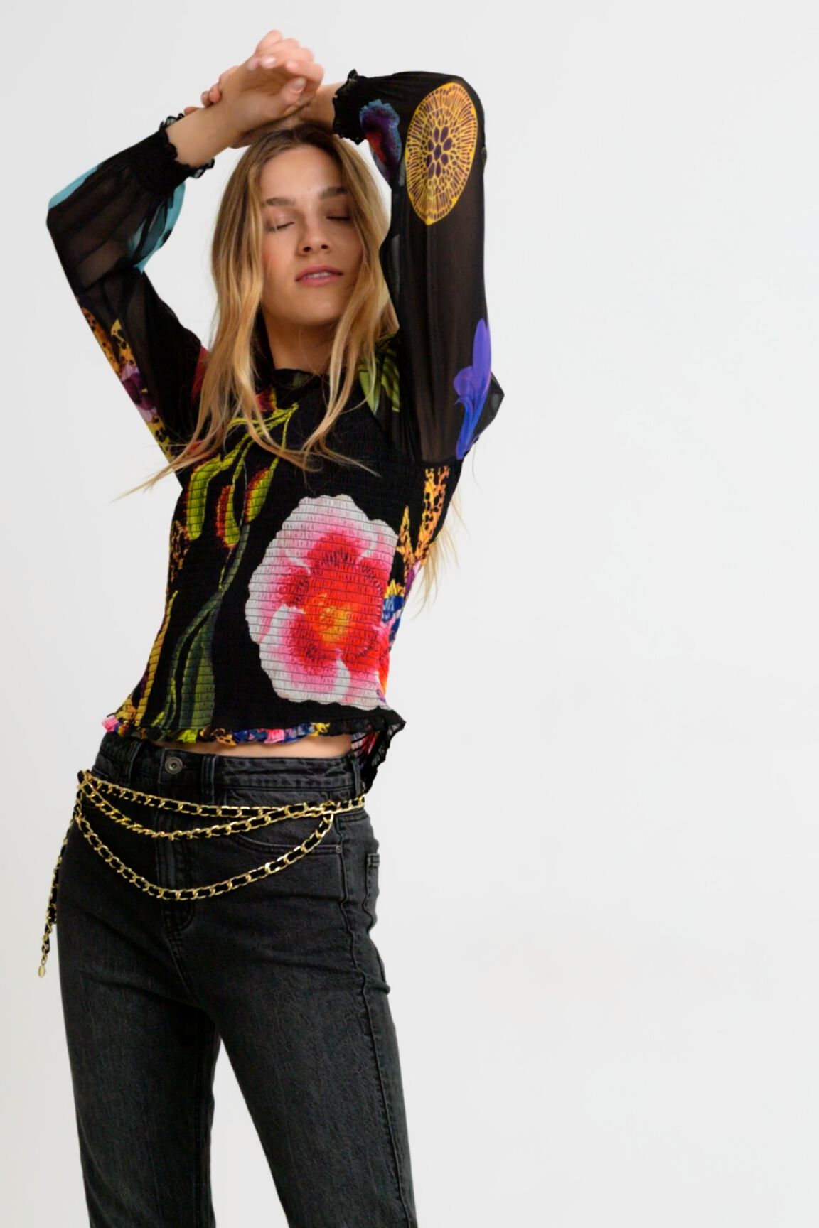 Blusa loose mangas florales