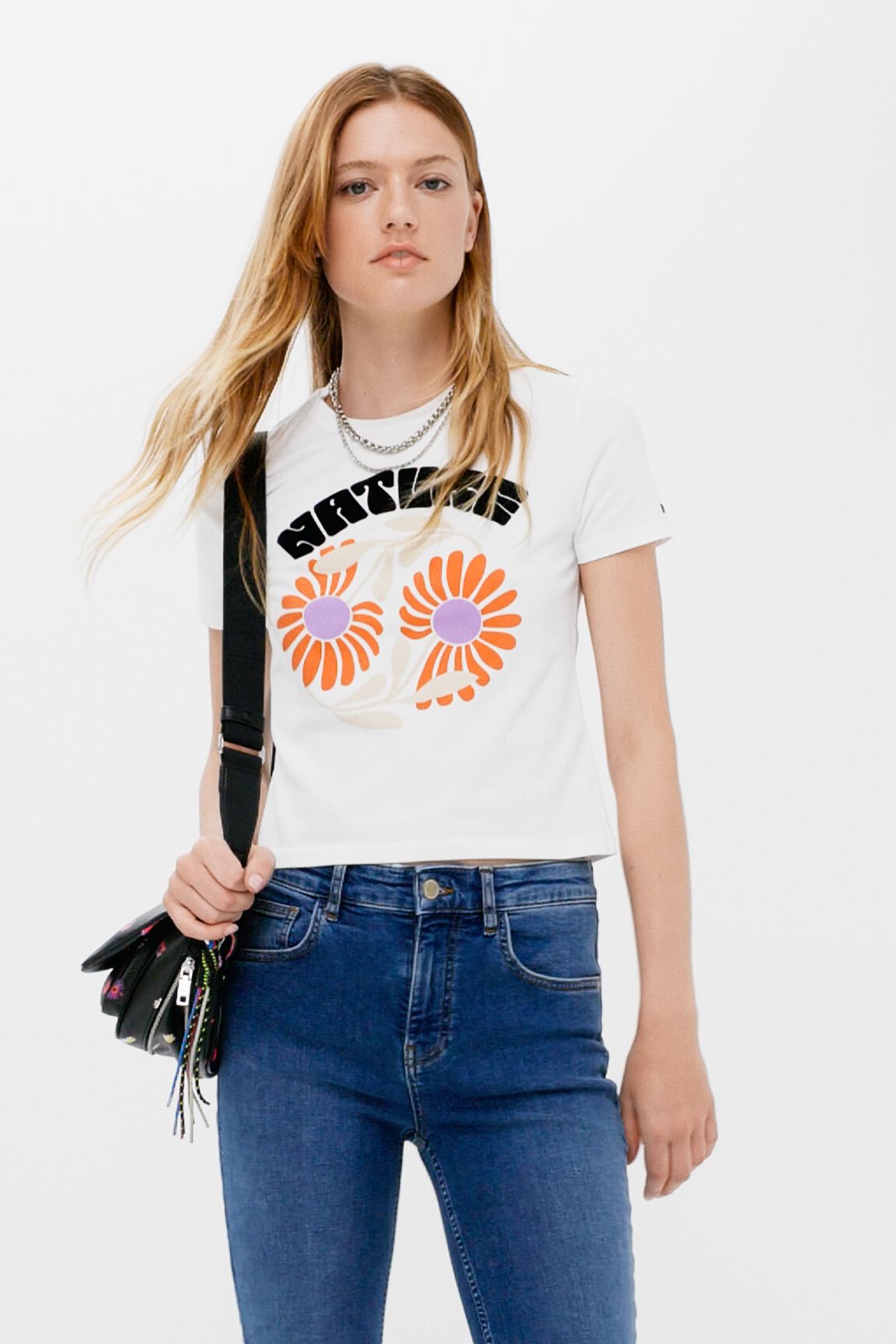 Camiseta "Save Nature" flores
