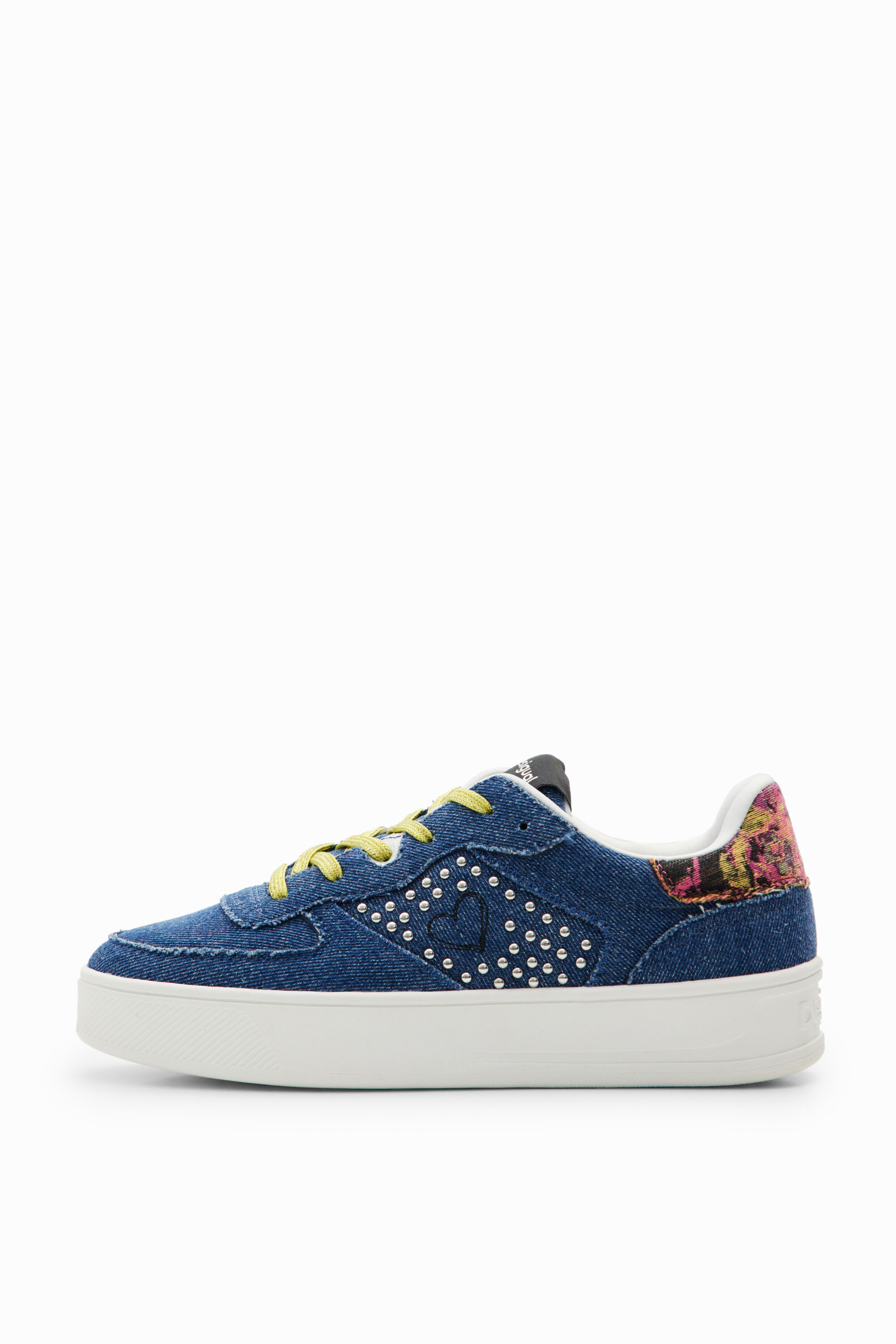 Sneakers plataforma denim coraz&oacute;n