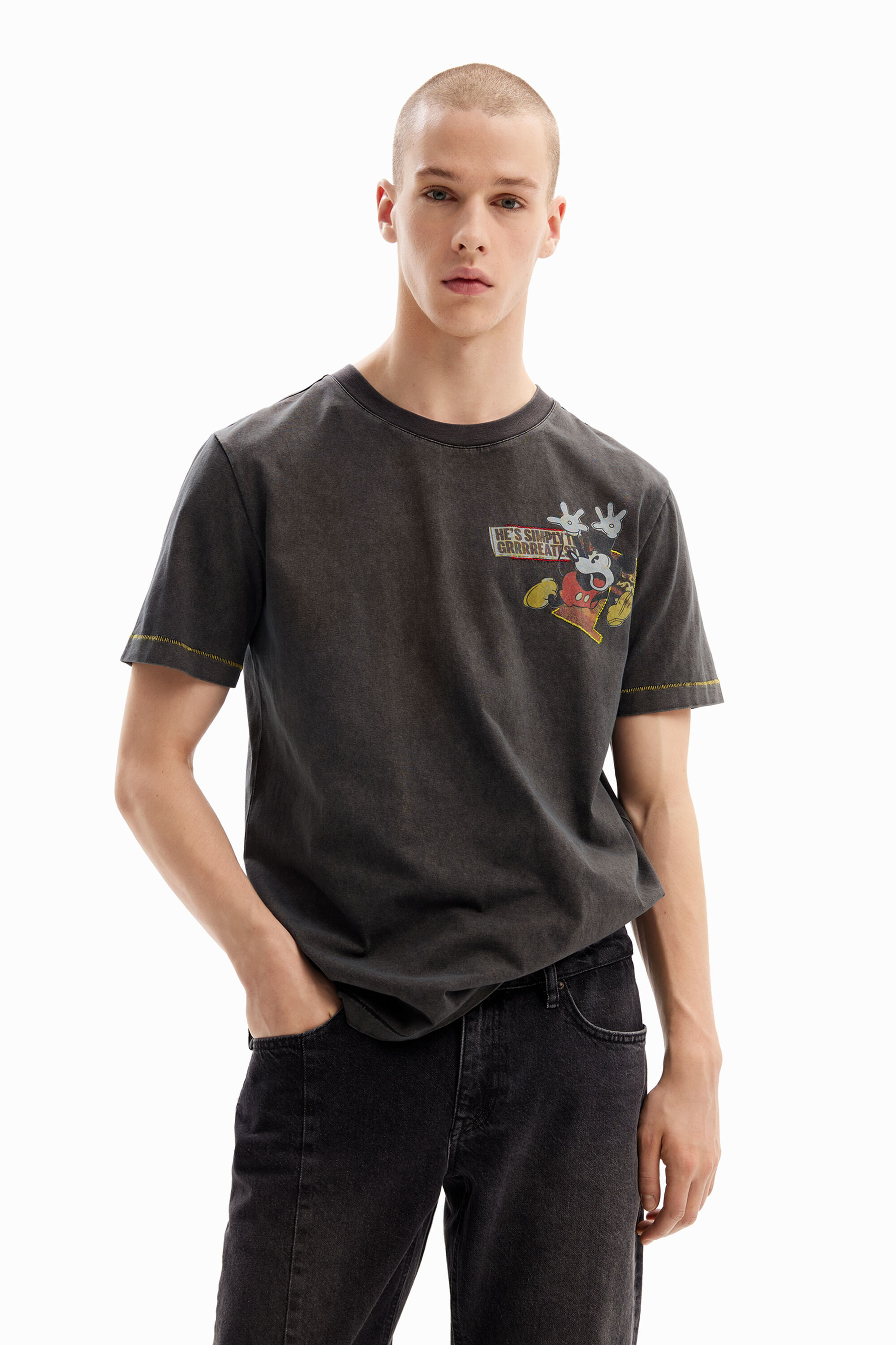 Camiseta collage Mickey Mouse