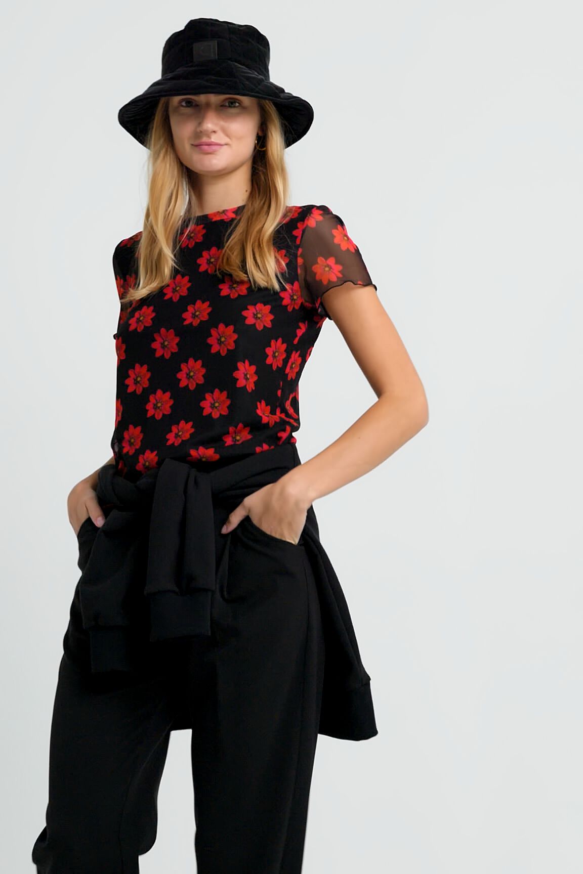 Camiseta viscosa mangas tul