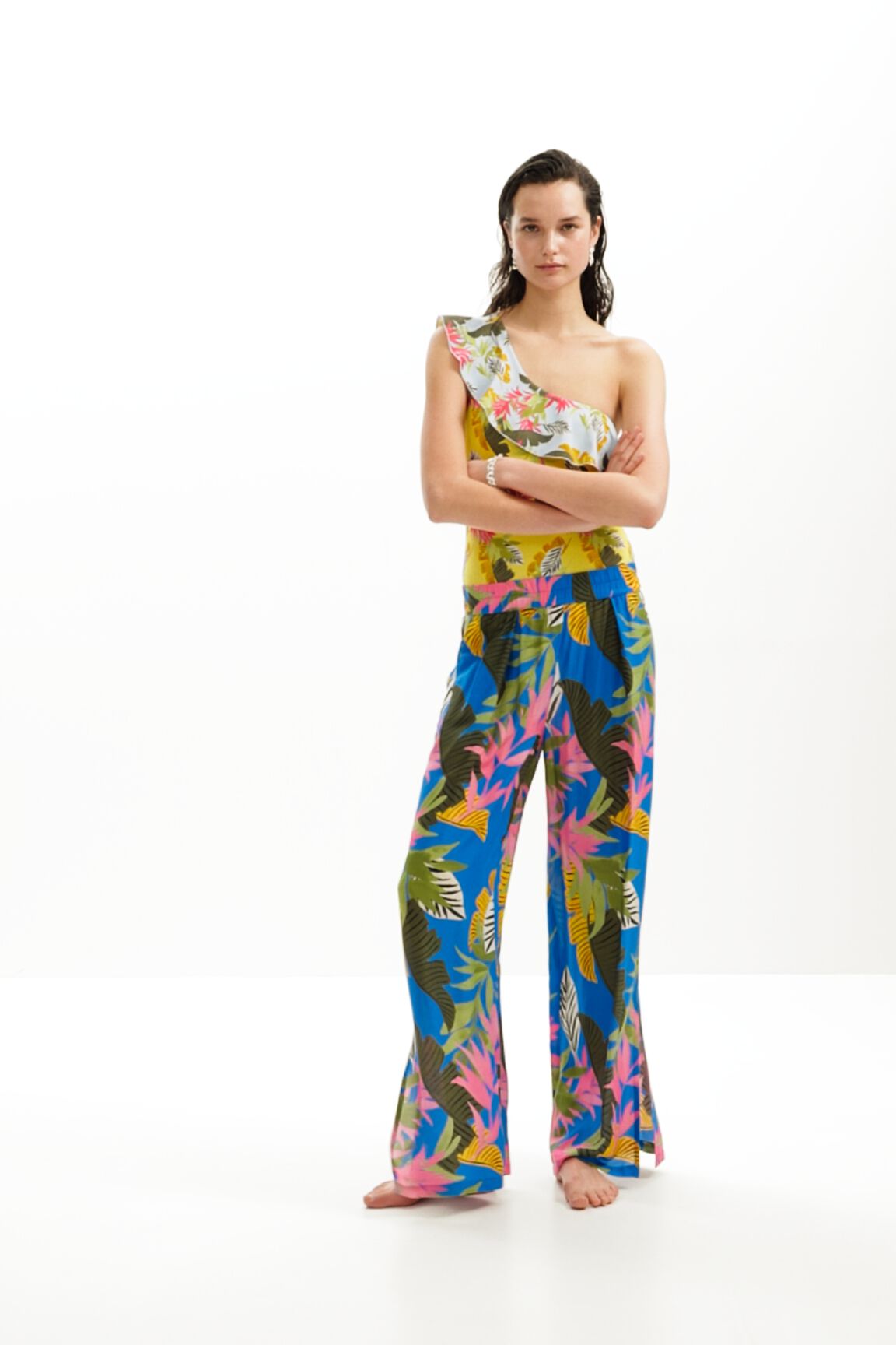 Pantal&oacute;n Wide leg tropical
