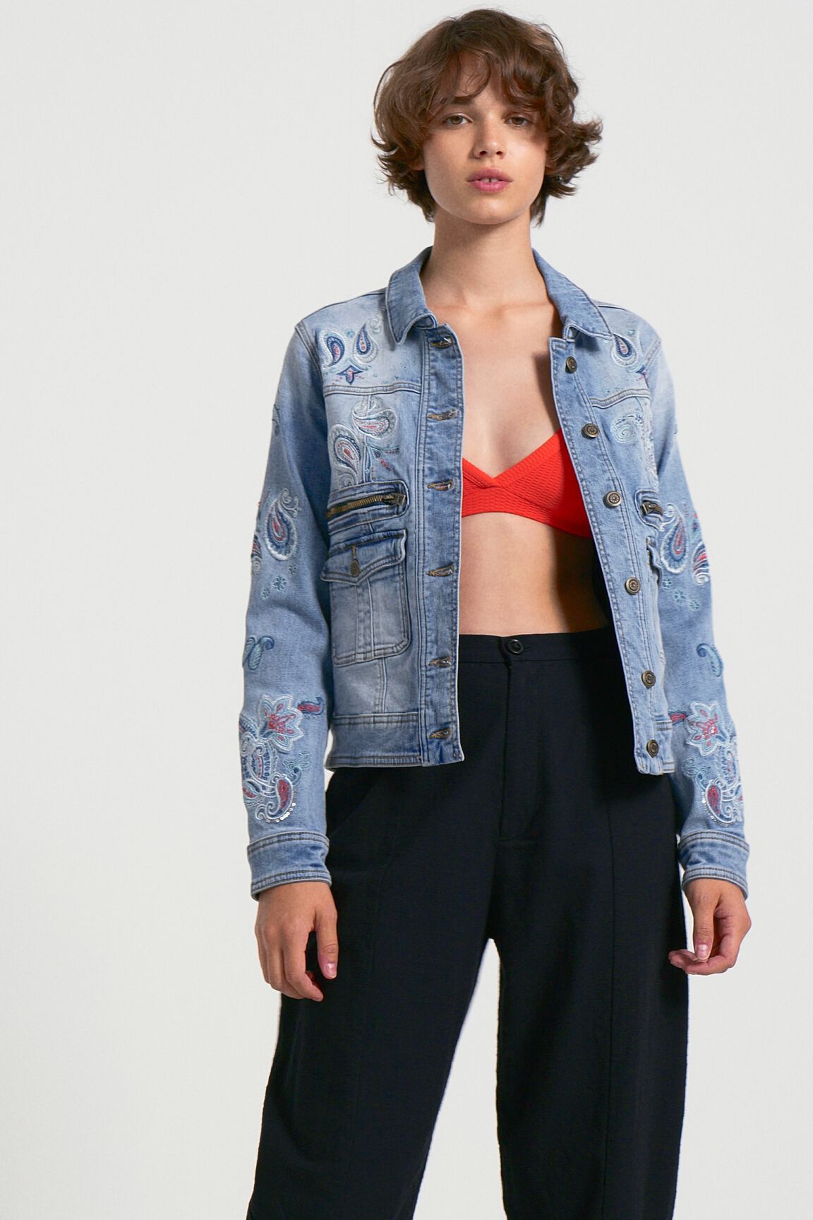 Chaqueta vaquera paisley