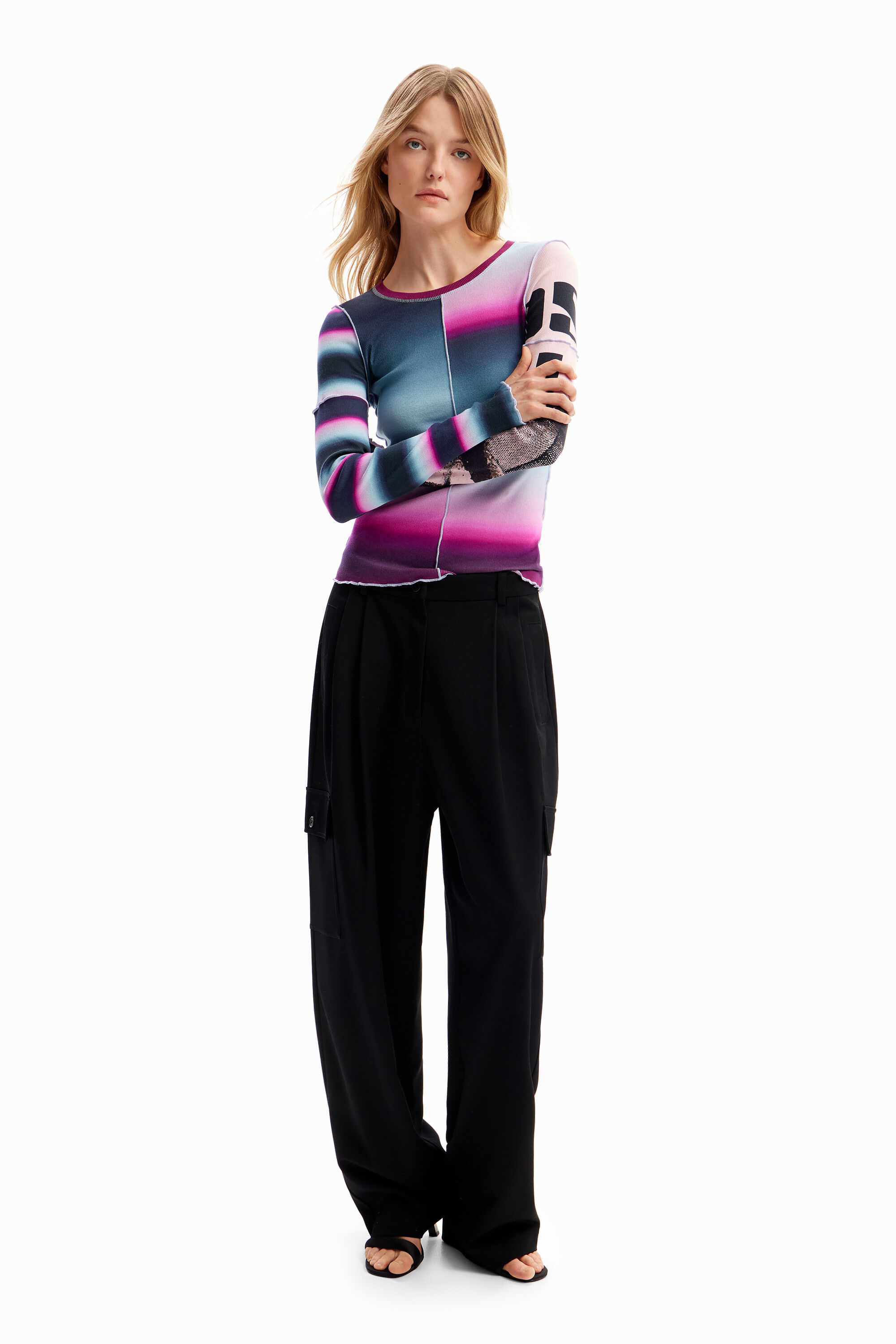 Camiseta patchwork tie-dye