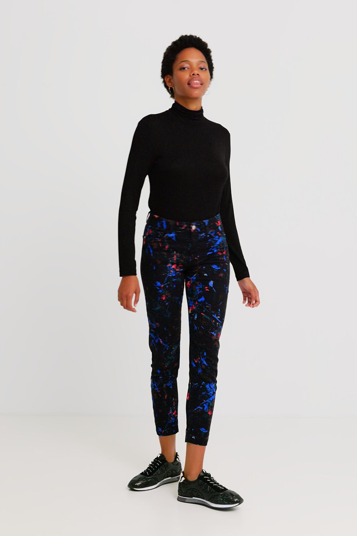 Pantal&oacute;n skinny salpicado