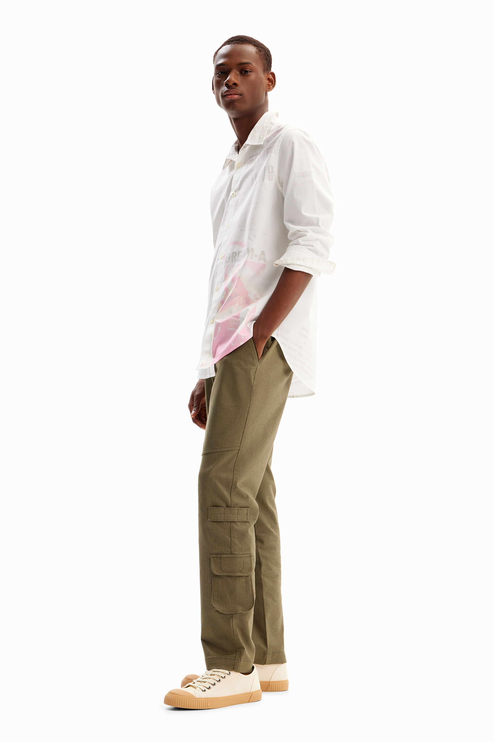 Camisa popel&iacute;n peri&oacute;dico