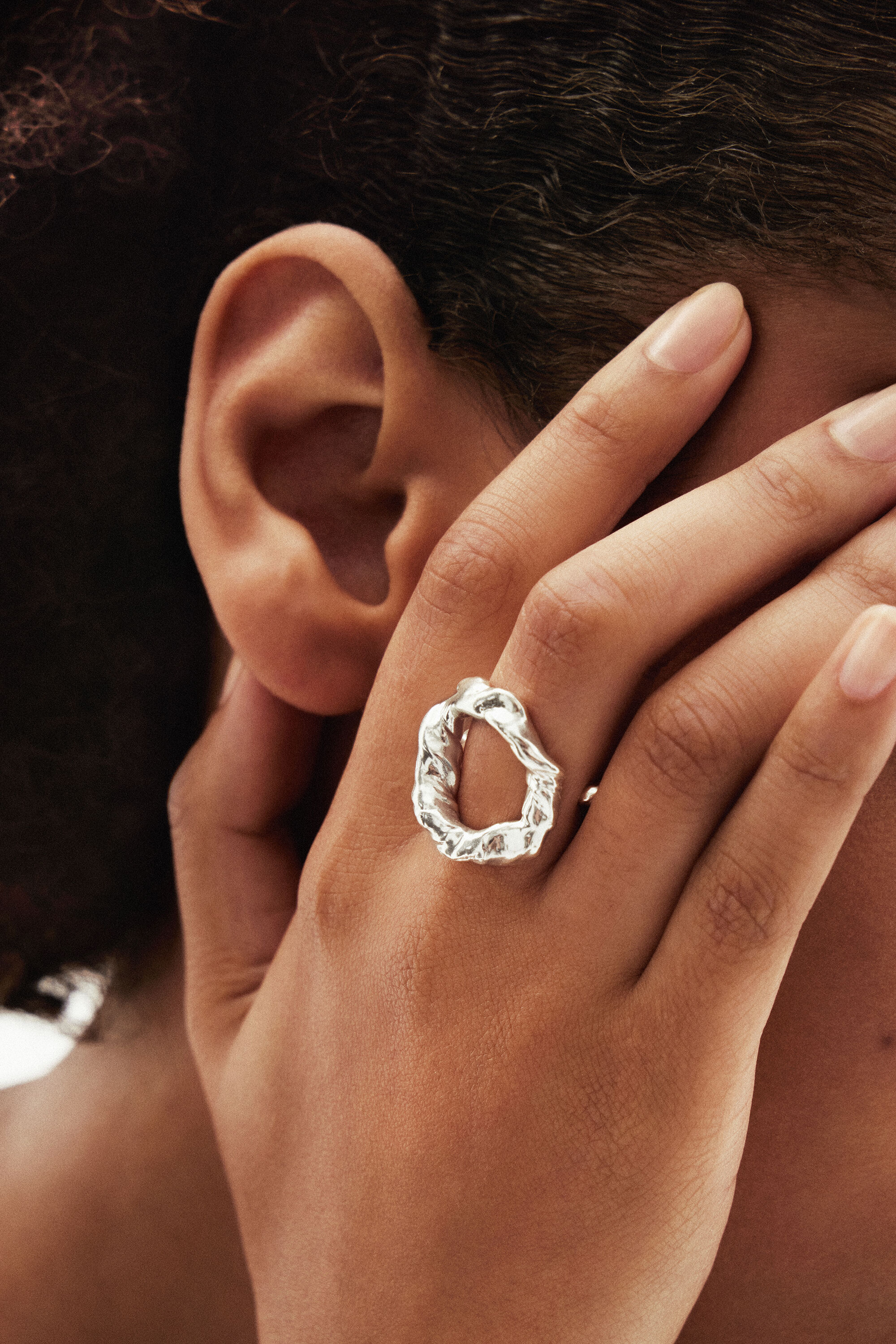 Anillo letra O ba&ntilde;o plata Zalio