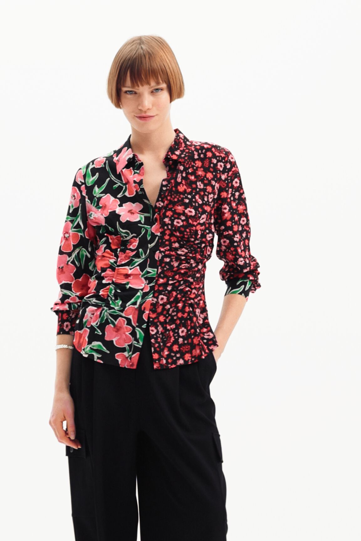 Camisa fruncida flores