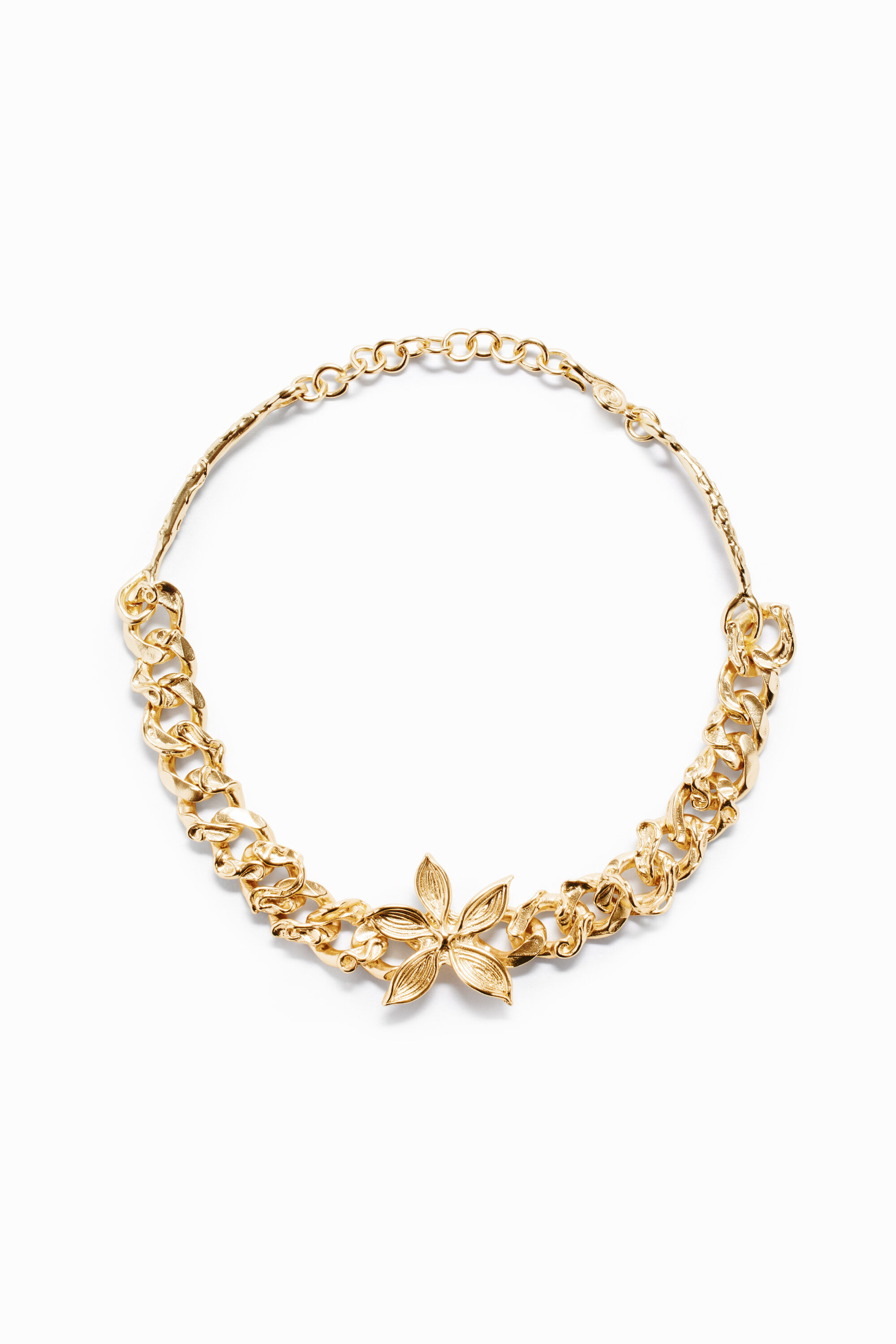 Choker flor y cadena ba&ntilde;o oro Zalio