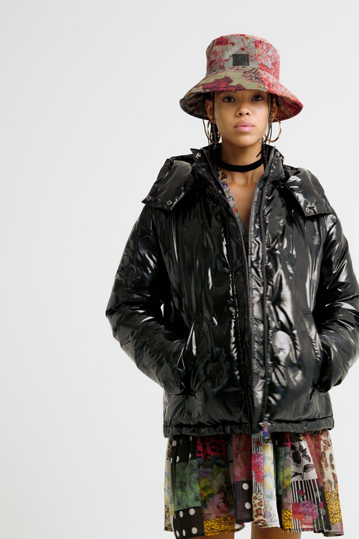 Chaqueta oversize acolchada vinilo