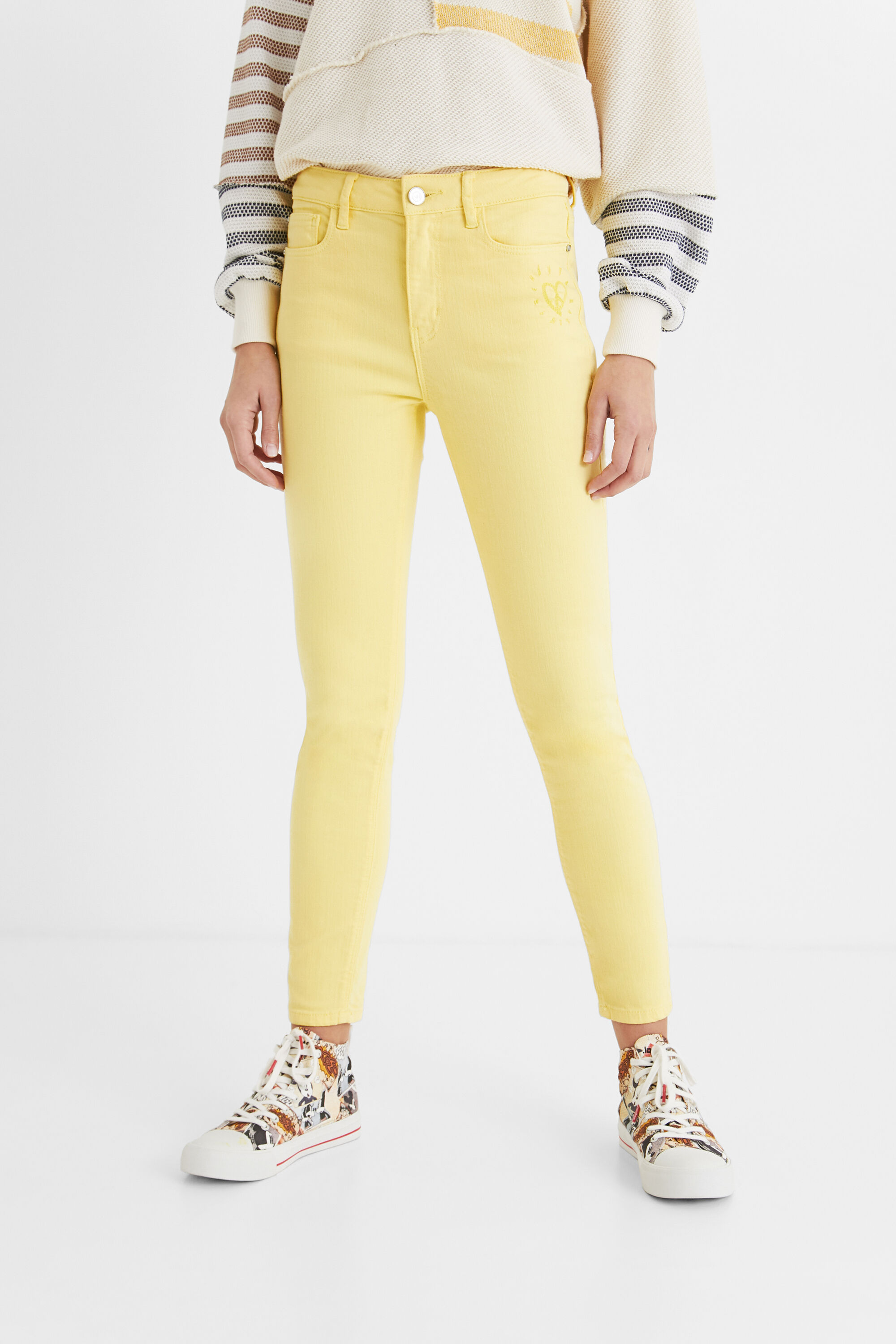 Pantal&oacute;n vaquero skinny tobillero