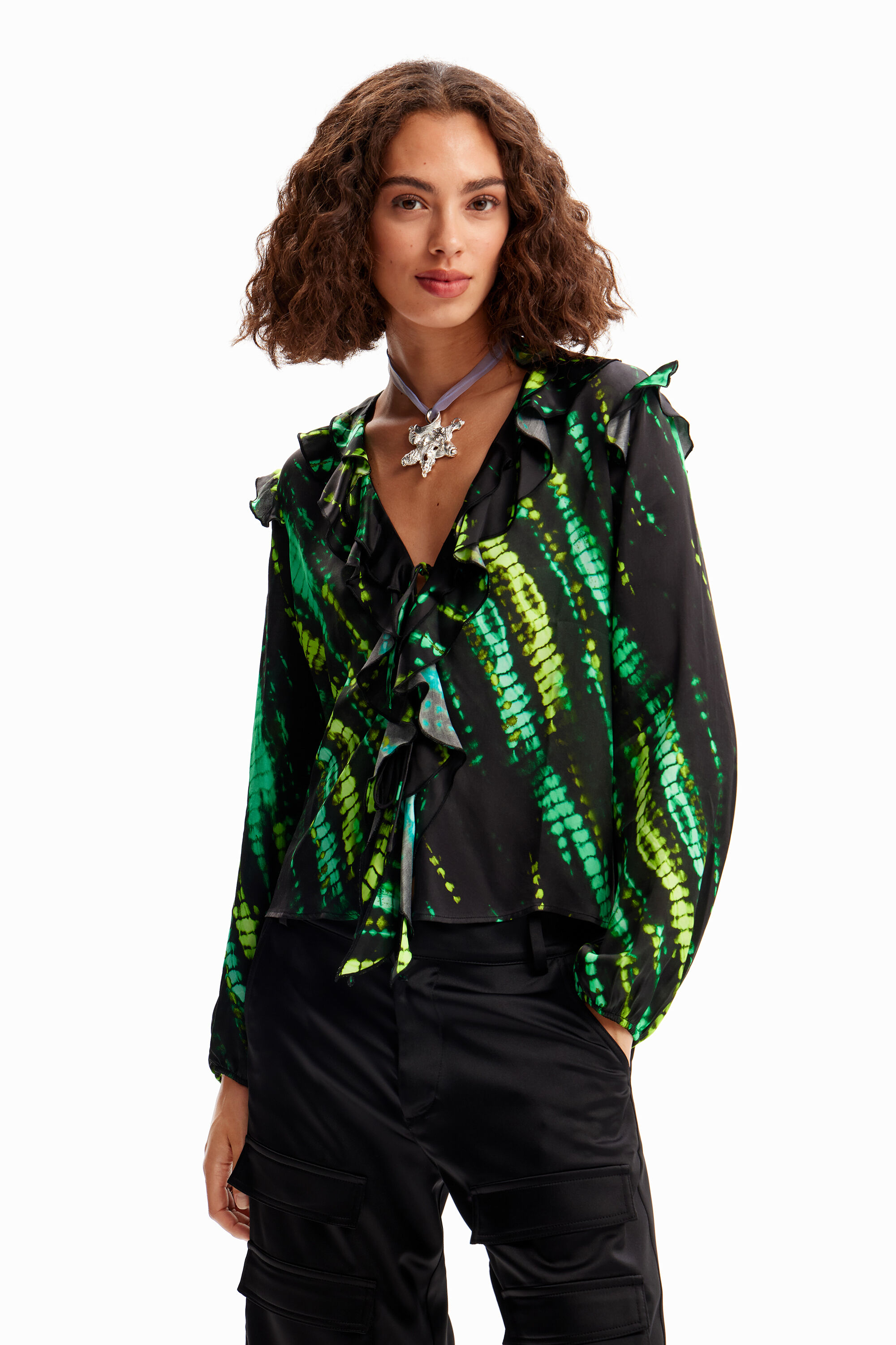 Blusa volantes tie-dye