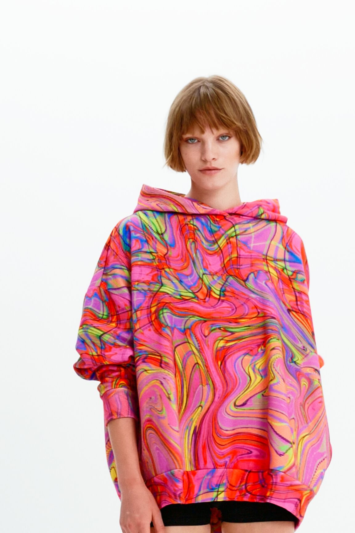 Sudadera oversize psicodelia Mar&iacute;a Escot&eacute;