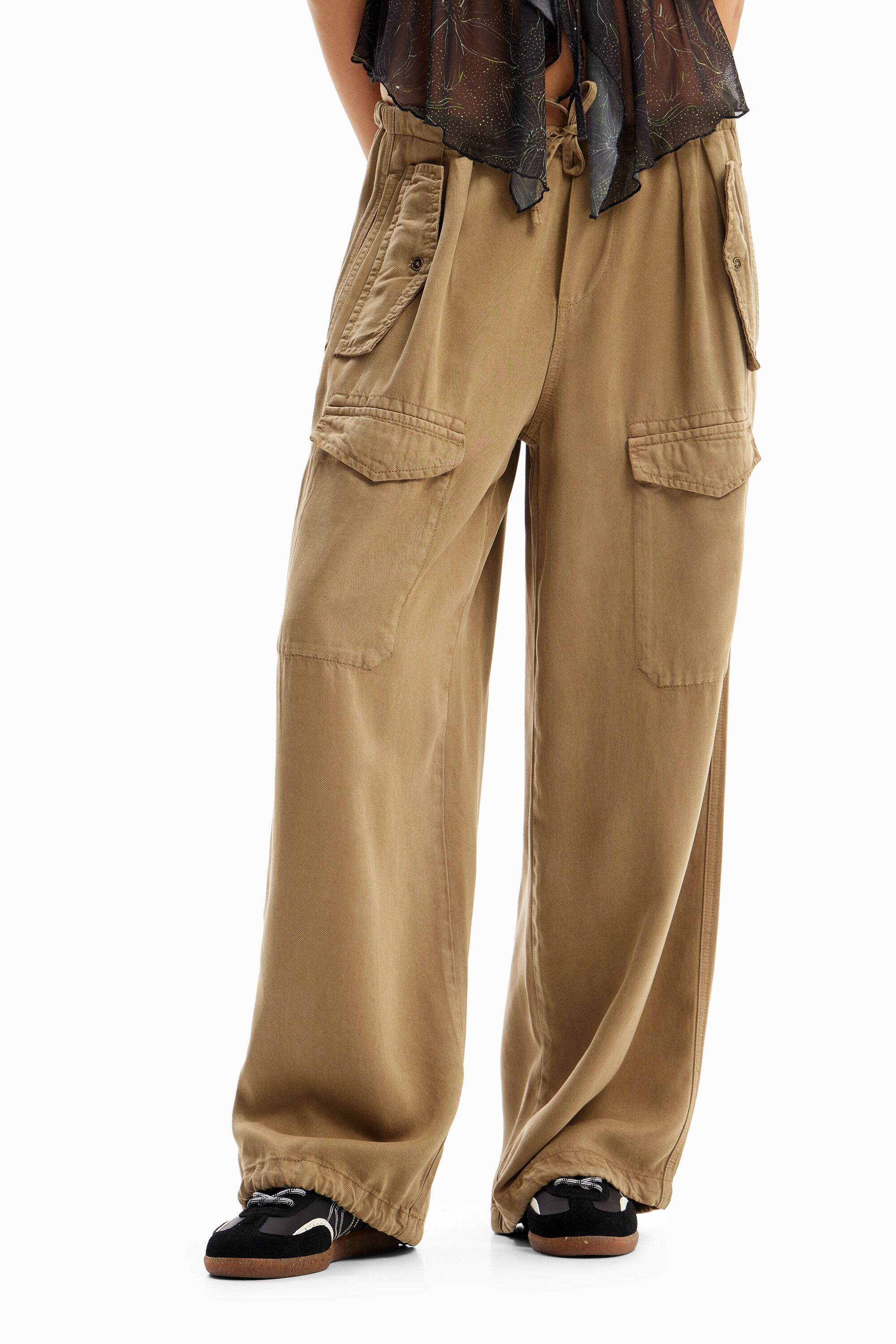 Pantal&oacute;n cargo Wide leg