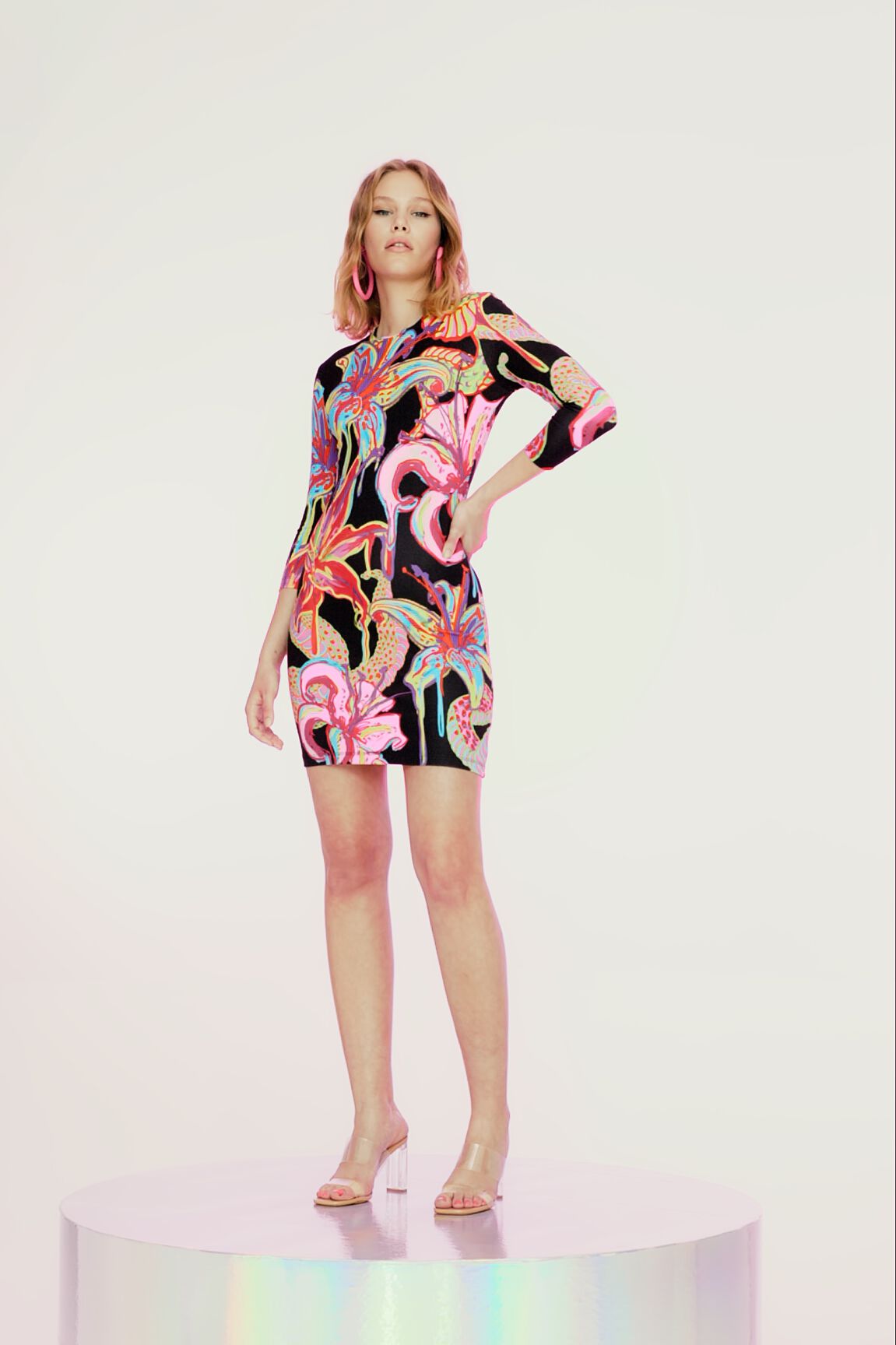 Vestido slim manga 3/4
