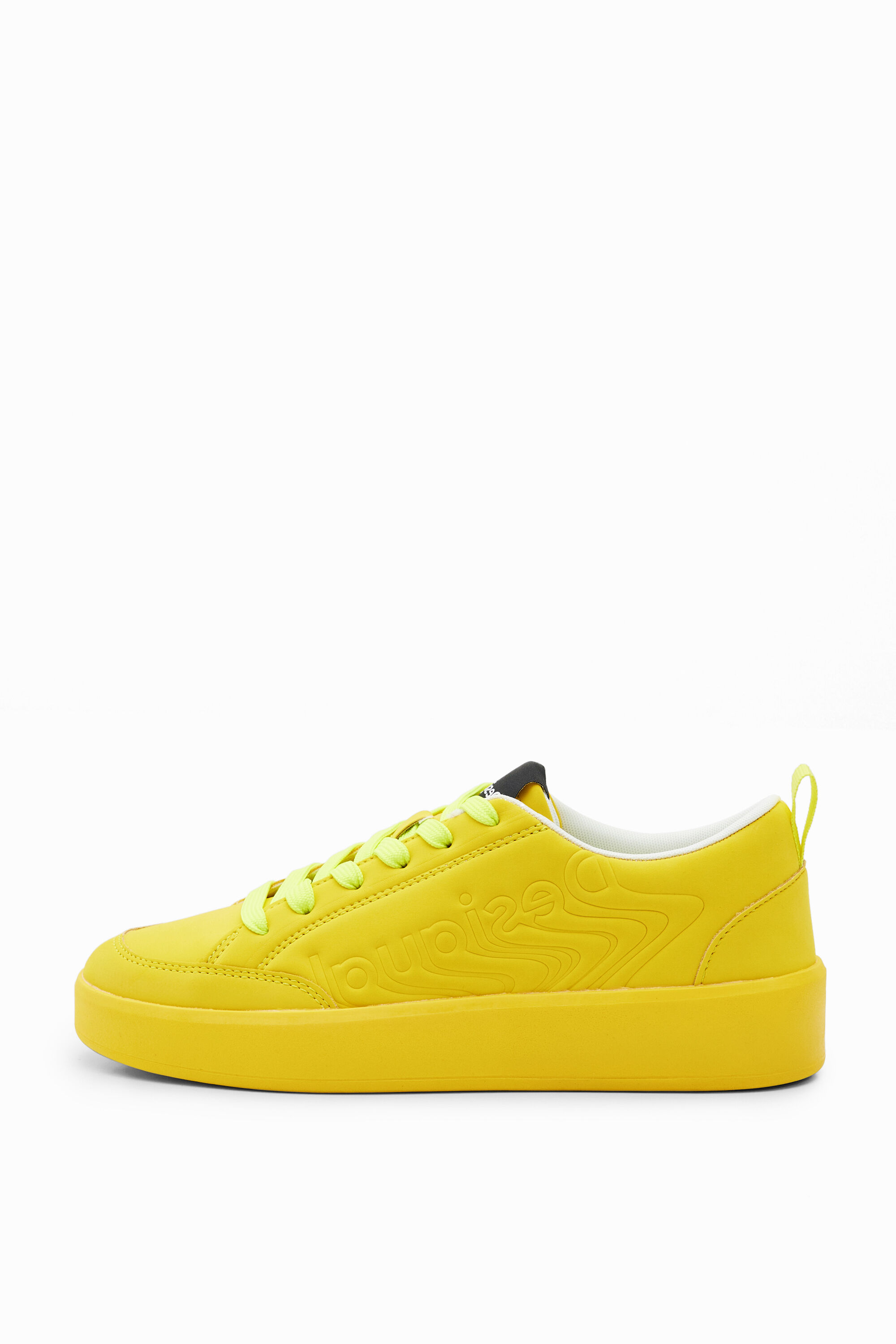 Sneakers plataforma logo