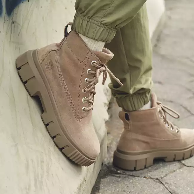 Women's Greyfield Leather Boots