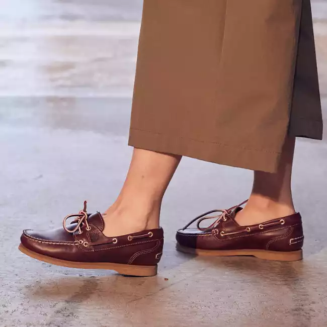 Women's Classic Leather Boat Shoes