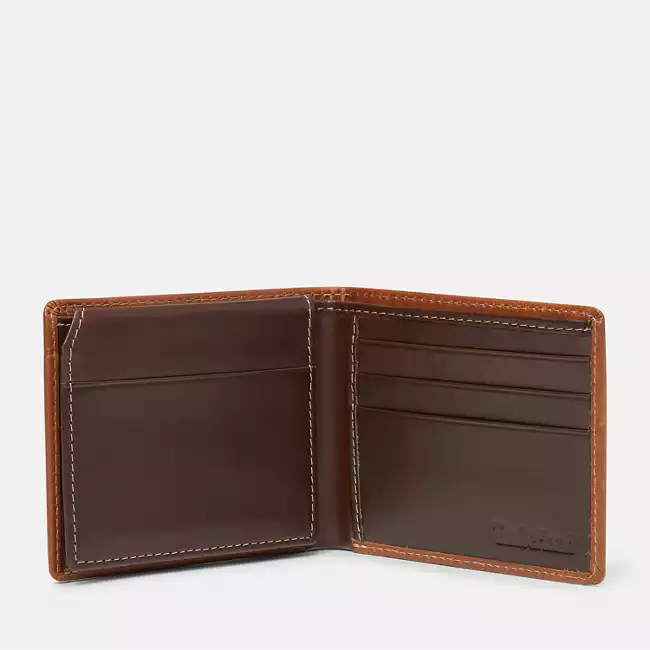 Waxy Pull Up Passcase Wallet