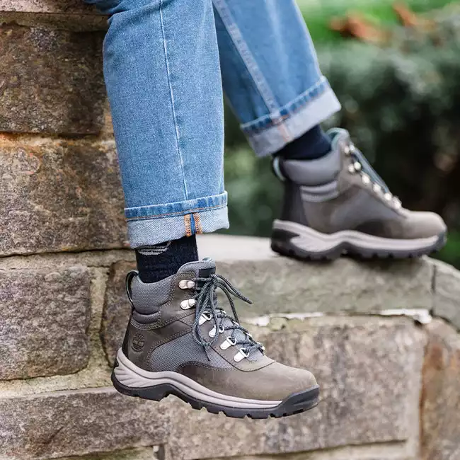 Women's White Ledge Waterproof Hiking Boot
