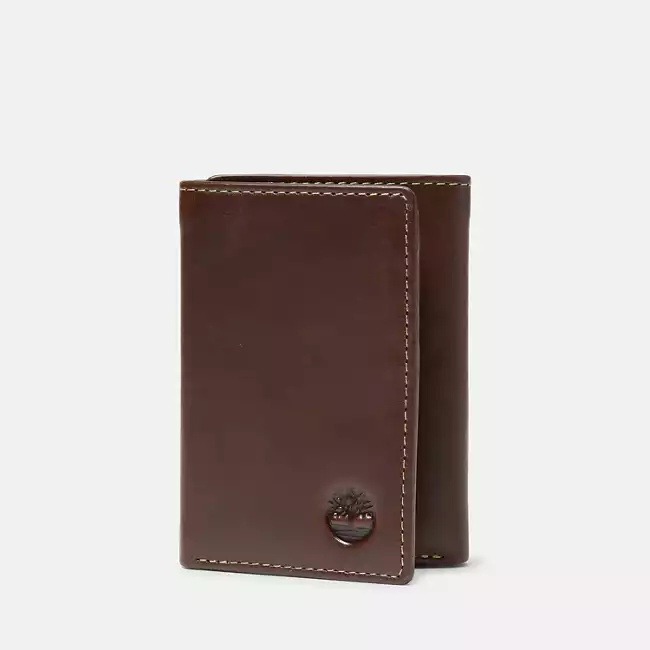 Men's Waxy Pull Up Trifold