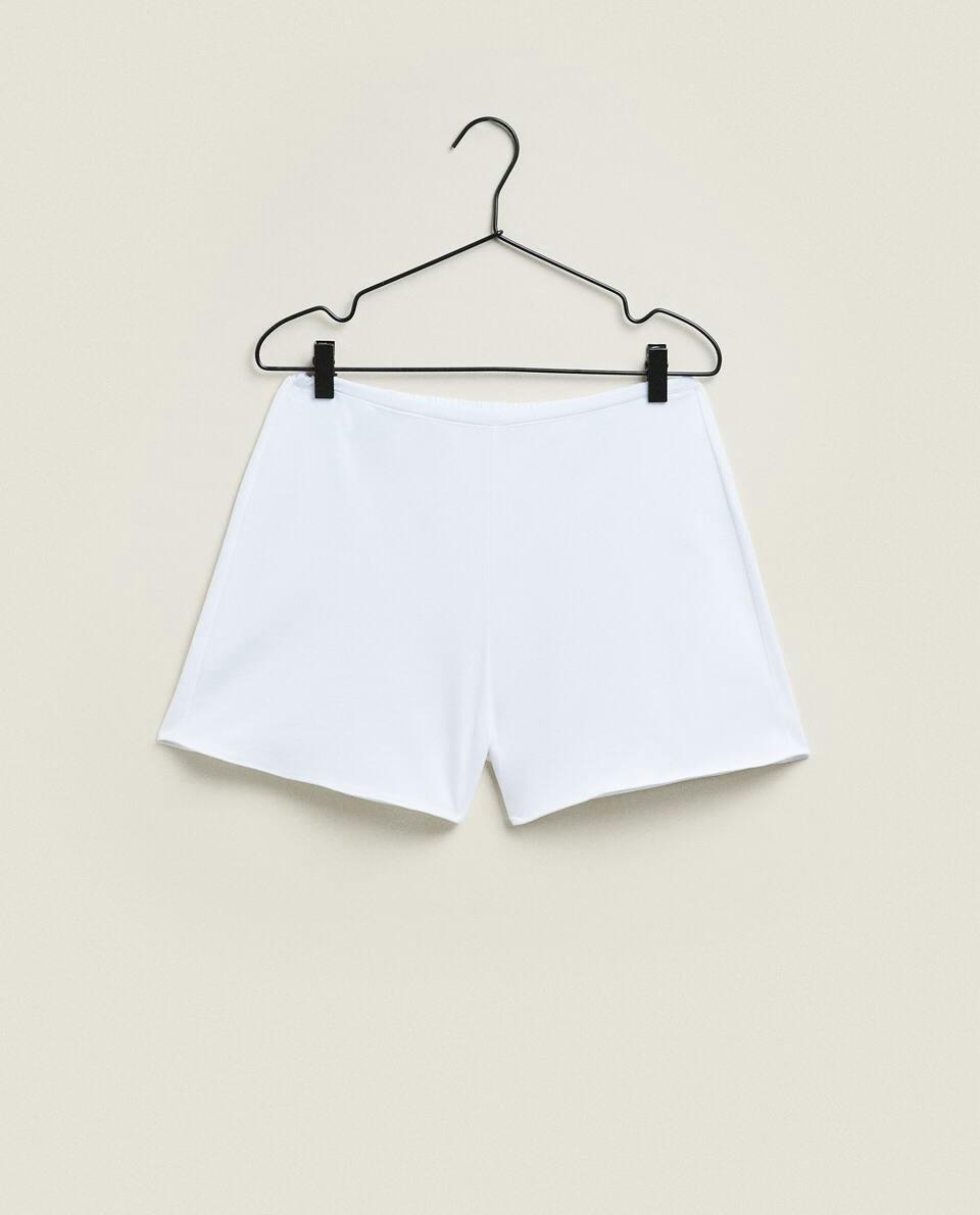 WHITE SHORTS