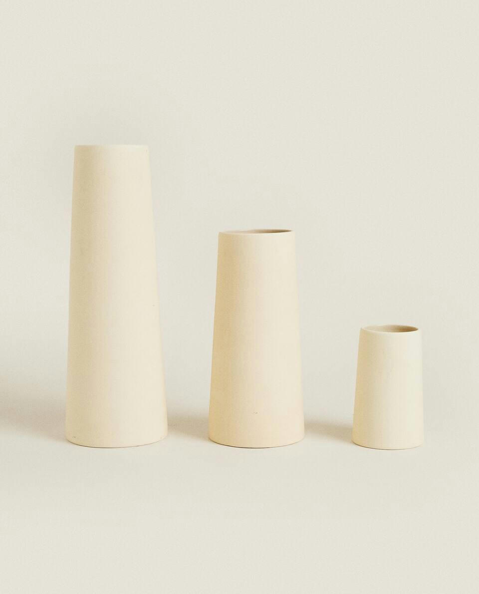 CERAMIC TUBE VASE