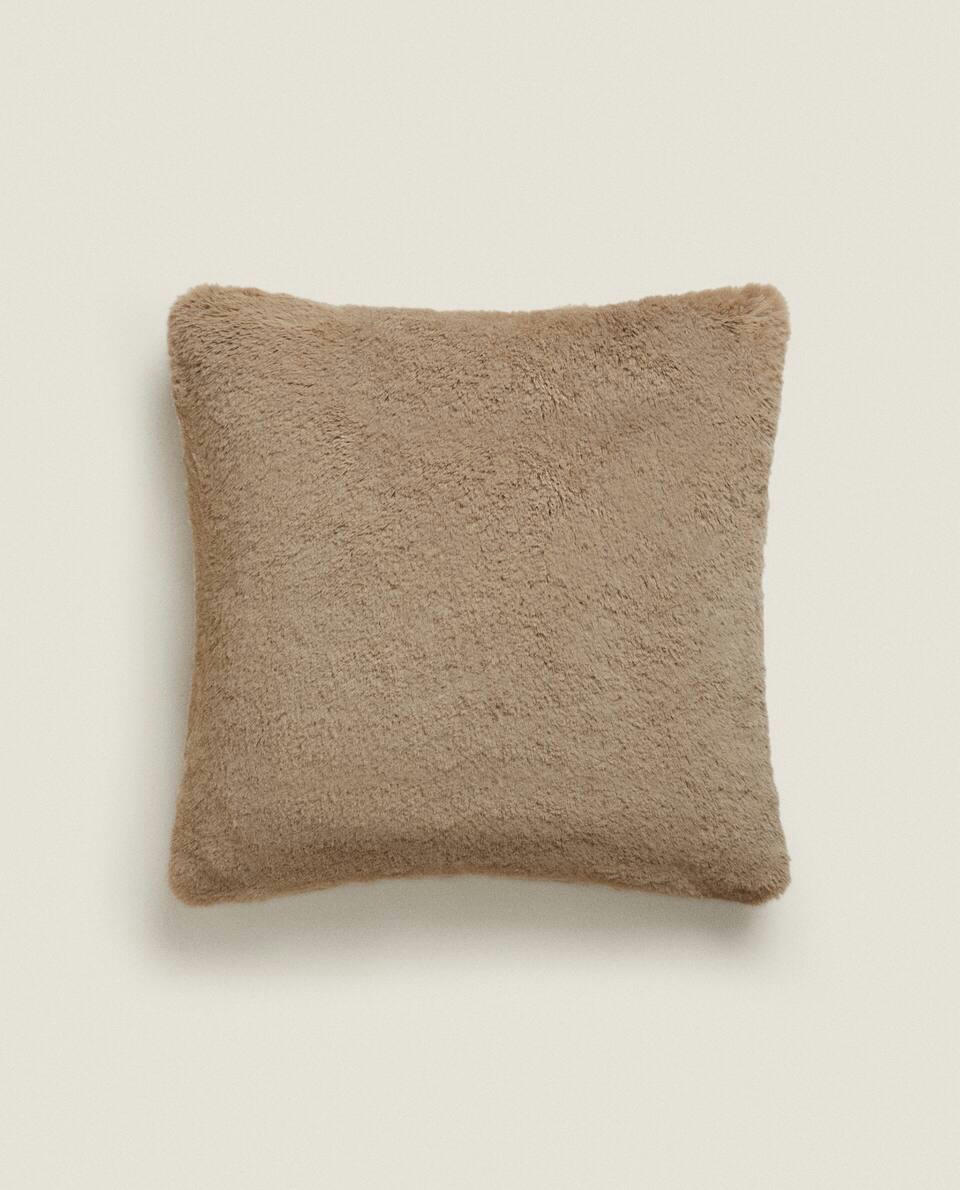 FUR CUSHION COVER