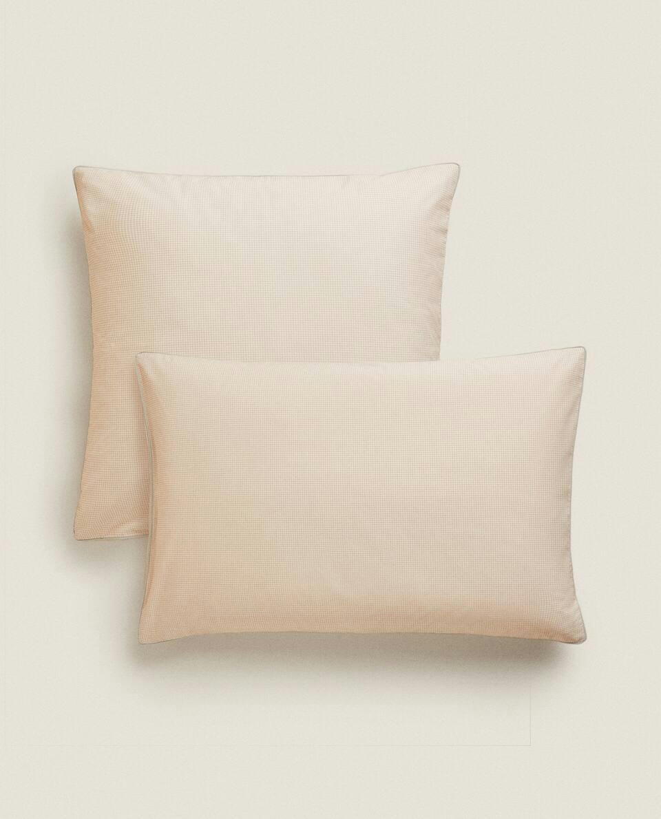 GINGHAM PRINT PILLOWCASE