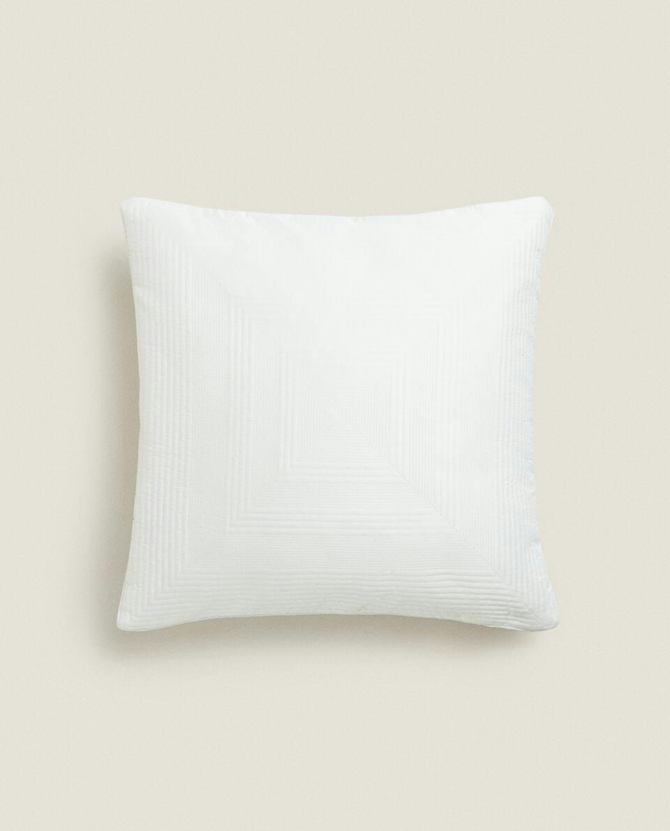 RAISED DESIGN CUSHION COVER