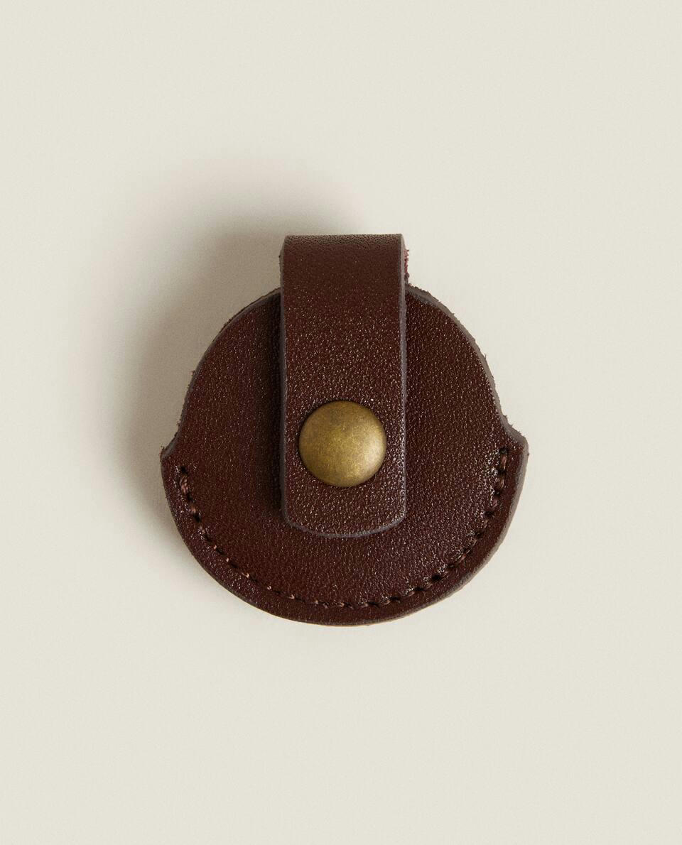 LEATHER PET LOCATION DEVICE CASE