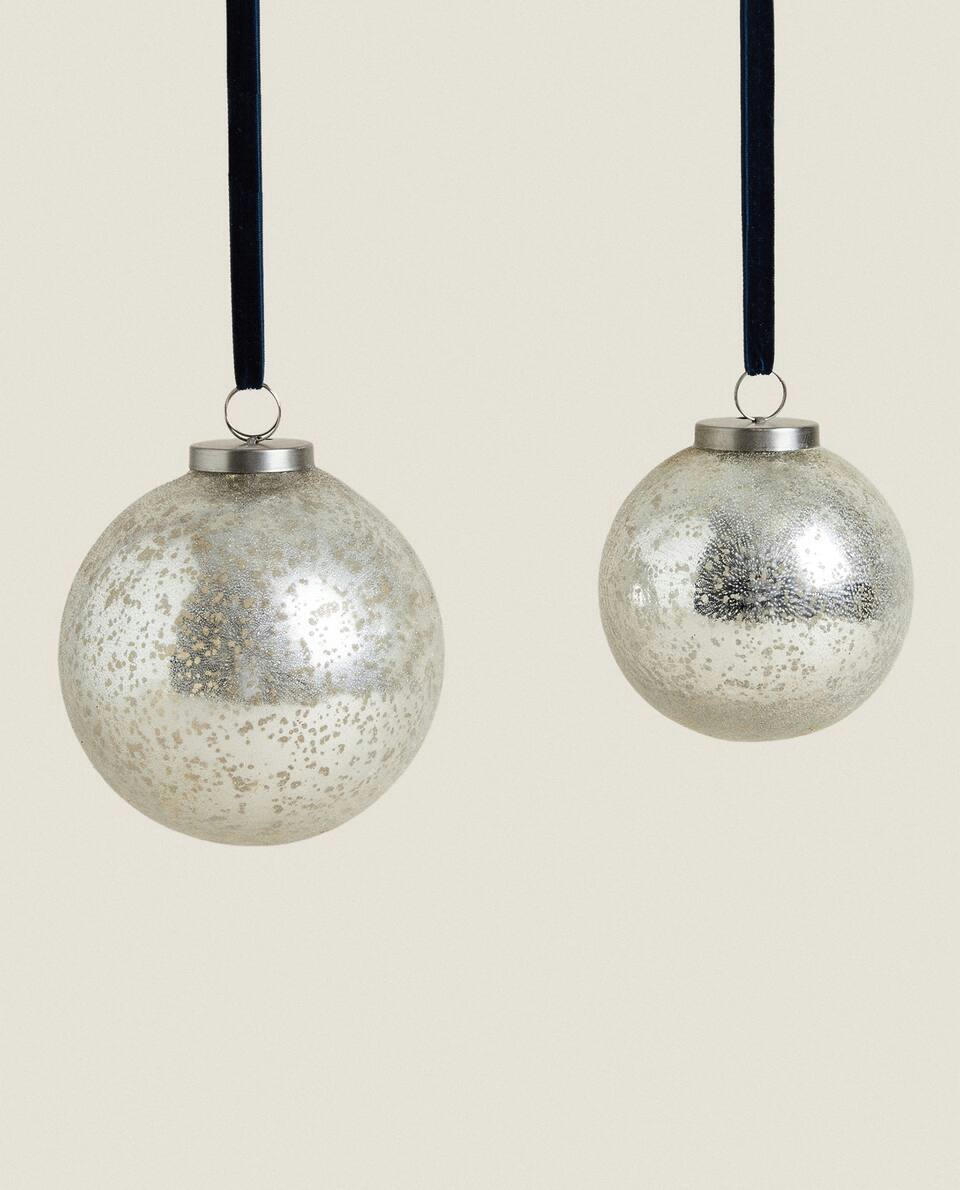 CHRISTMAS LIGHT GLASS BAUBLE DECORATION