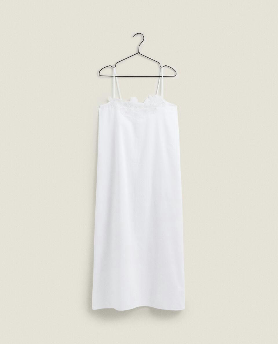 FLORAL PRINT NIGHTDRESS