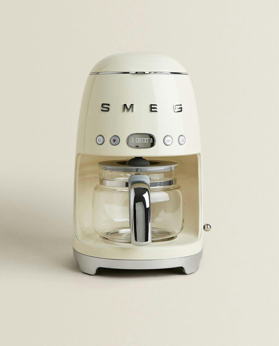 SMEG PROGRAMMABLE DRIP COFFEE MACHINE