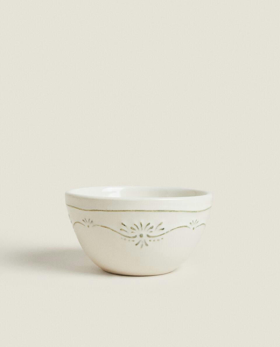 EARTHENWARE MINI BOWL WITH RAISED CHRISTMAS DESIGN