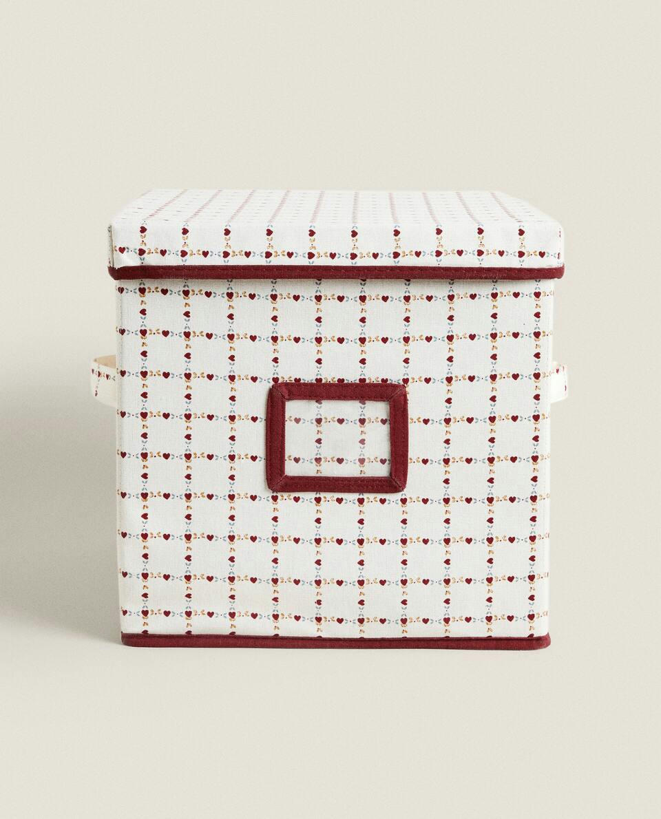 CHRISTMAS STORAGE BOX WITH HEARTS
