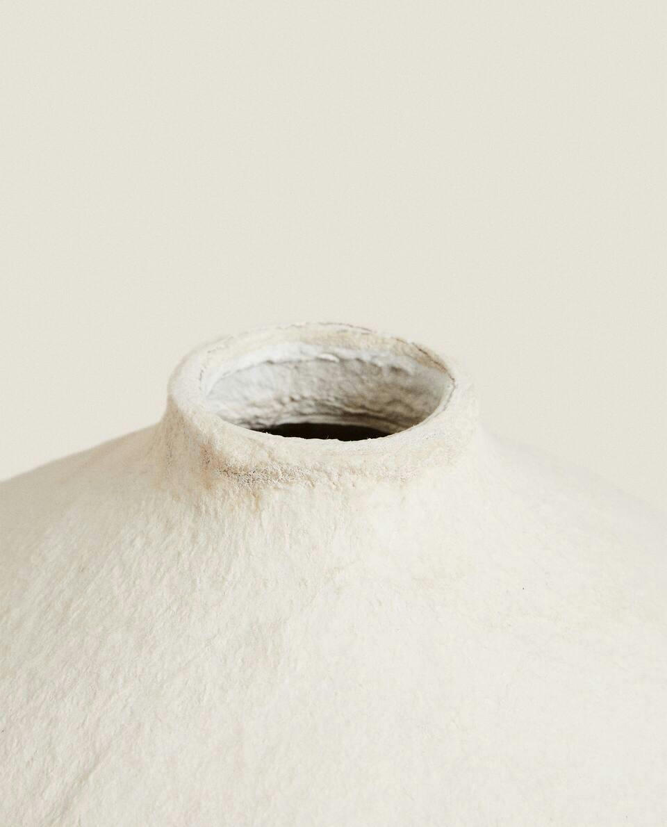 PAPIER-M?CHé VASE