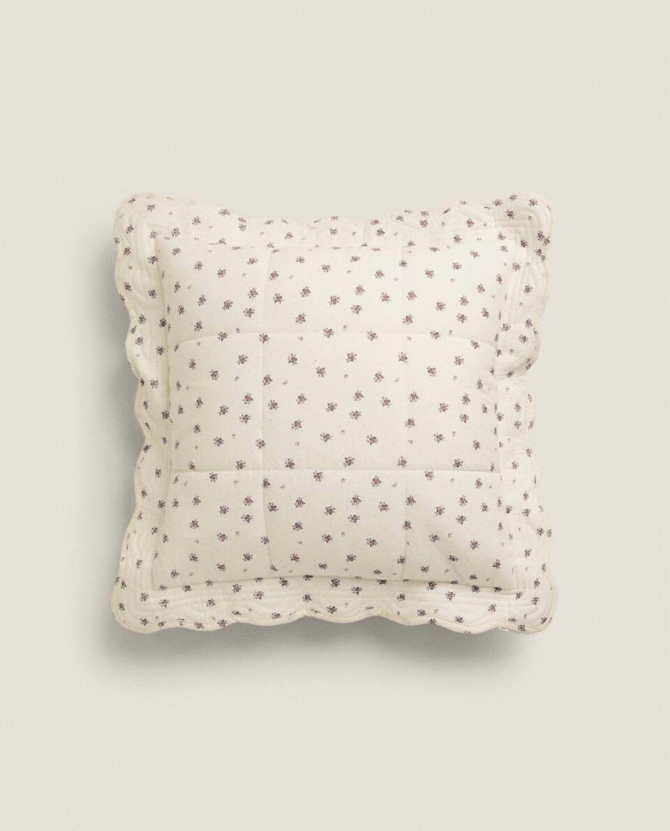 CHILDREN'S FLORAL PRINT CUSHION COVER