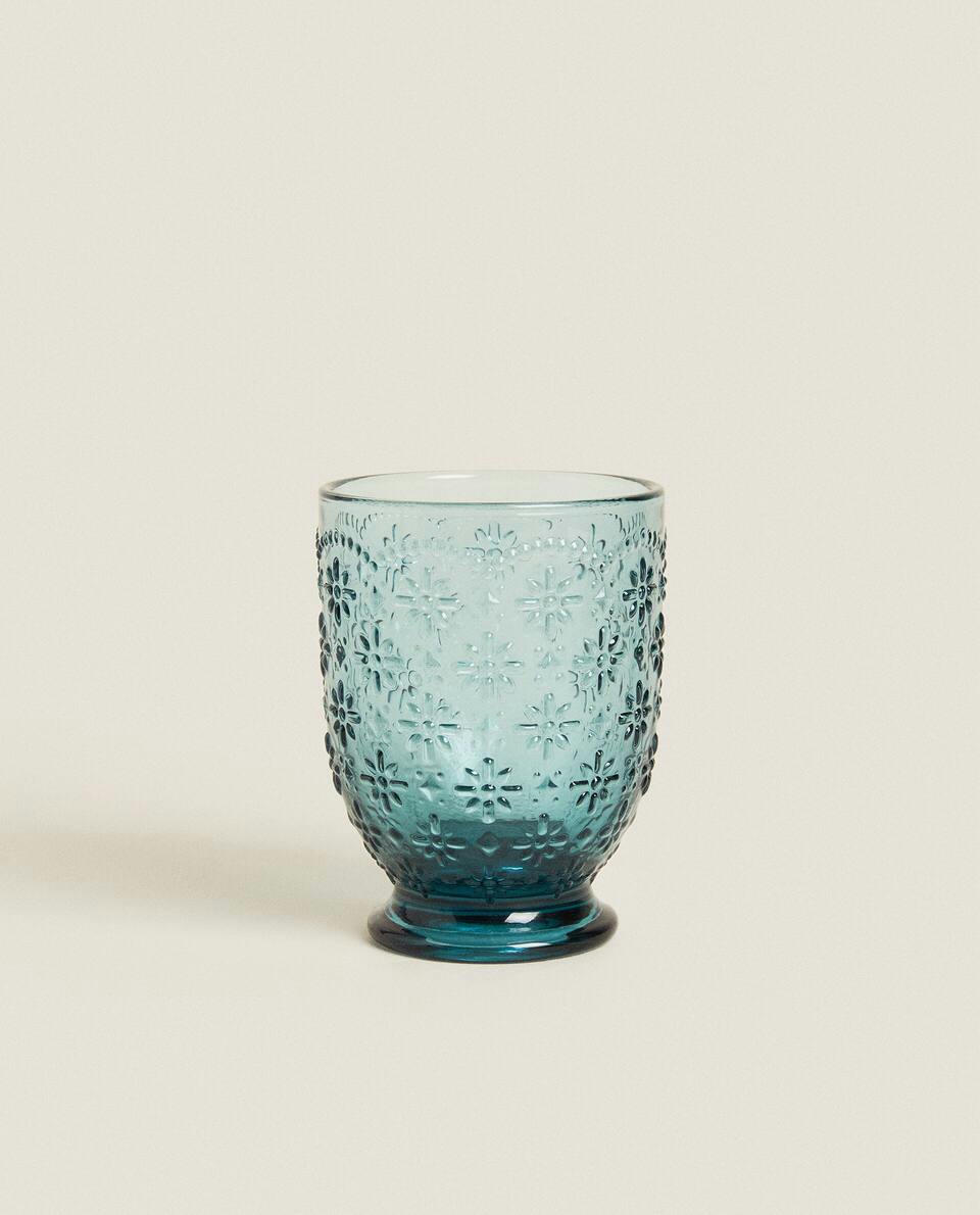 RAISED FLORAL DESIGN GLASS TUMBLER