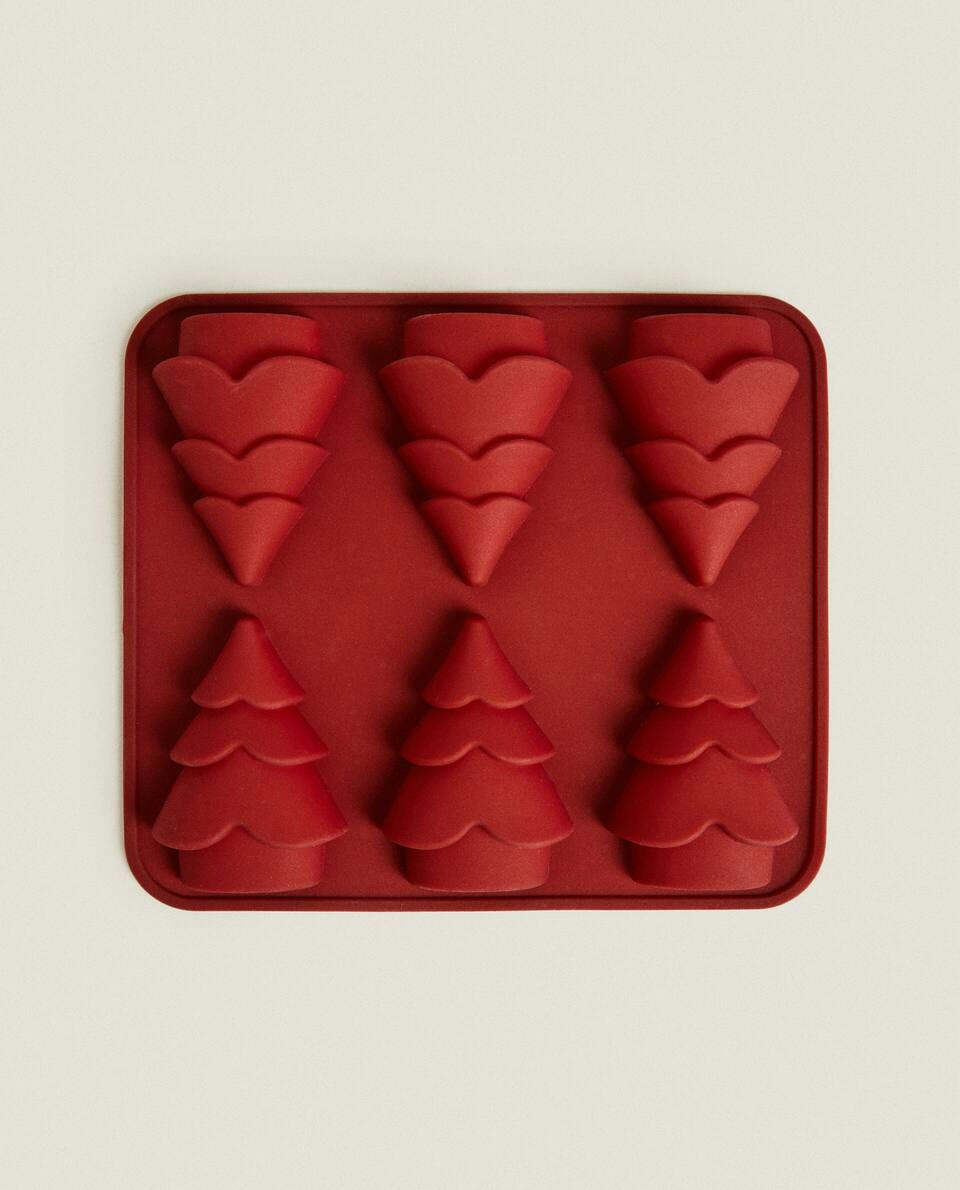 CHRISTMAS TREE SILICONE BAKING MOULD