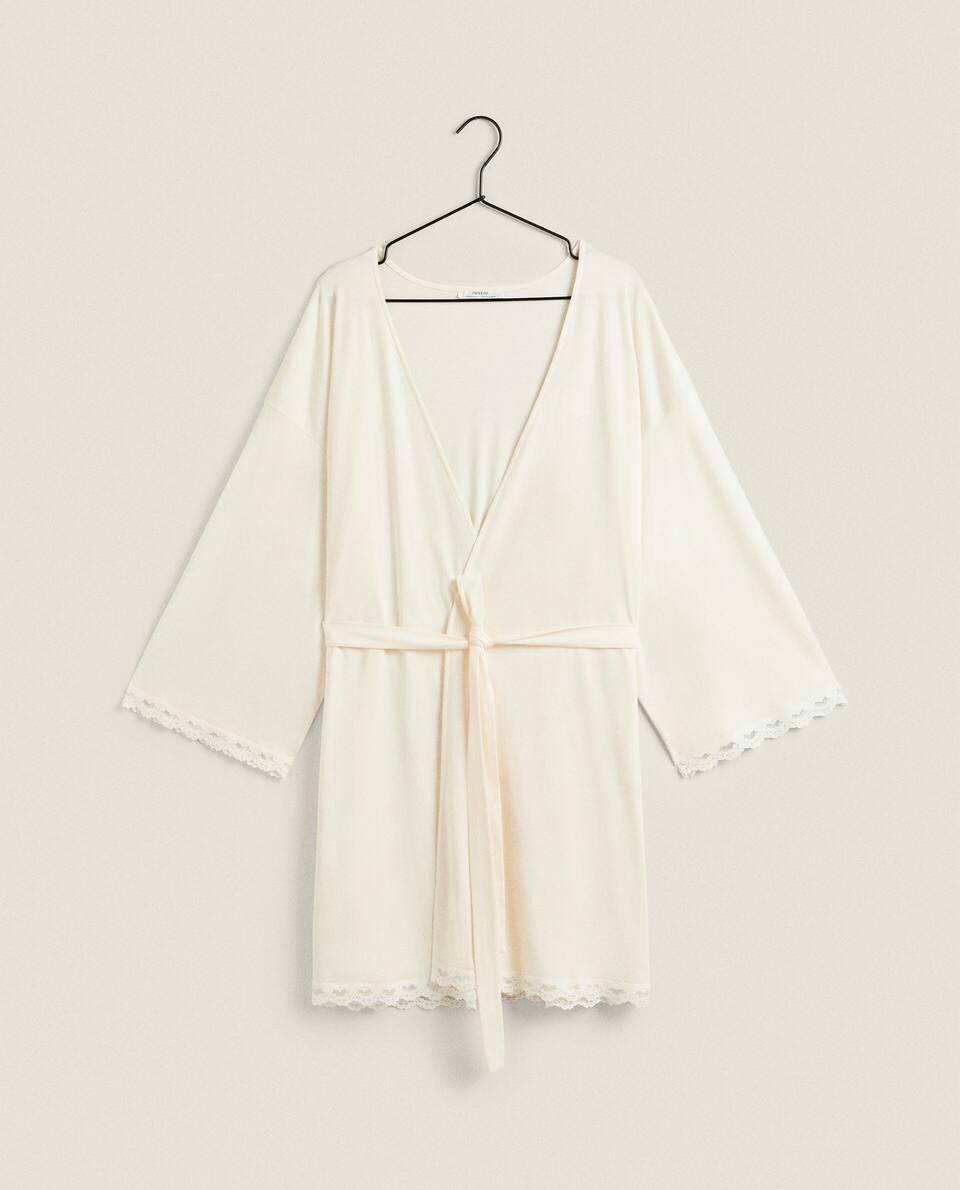 COTTON DRESSING GOWN WITH LACE TRIM