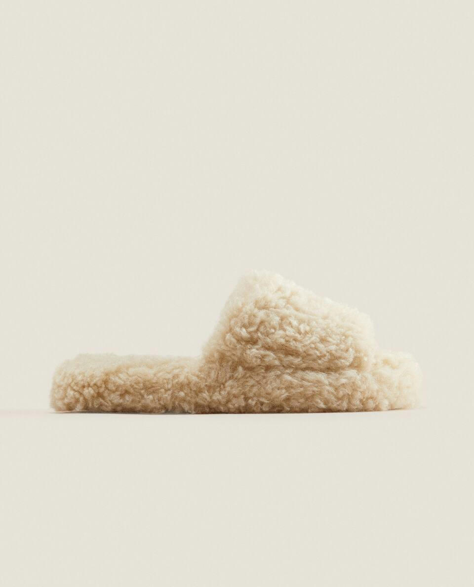FAUX FUR PLATFORM SLIDER SLIPPERS